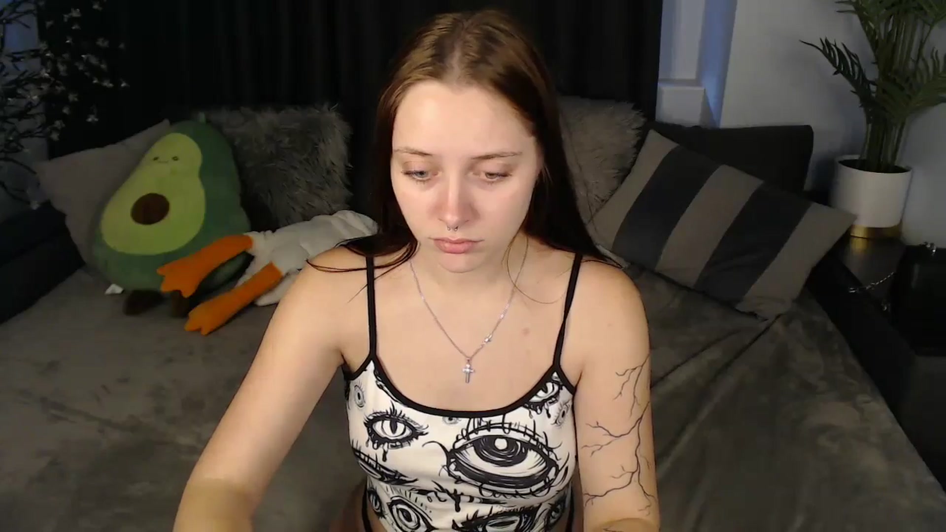 Gallery image thumbnail from SerenaSantos's myfreecams stream on, 08/06/2025, 13:55 image 3 of 20
