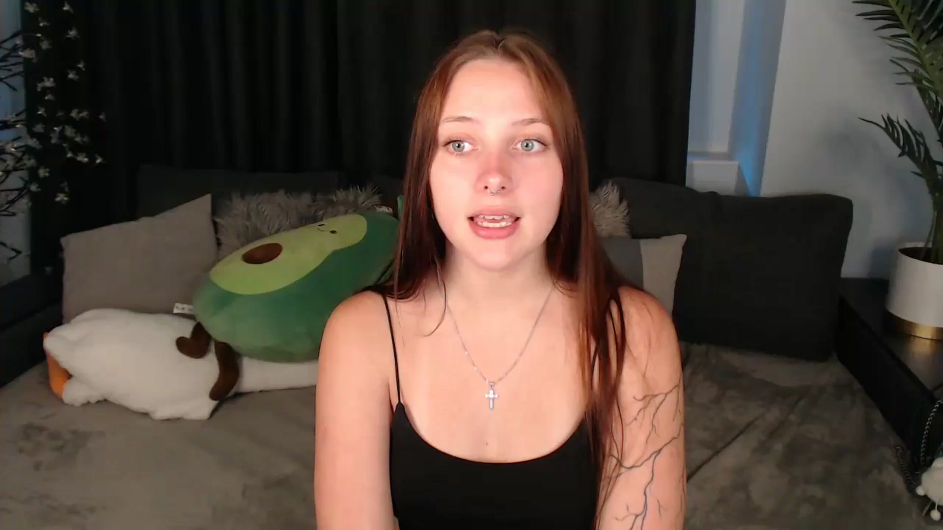 Gallery image thumbnail from SerenaSantos's myfreecams stream on, 08/16/2025, 10:58 image 1 of 20