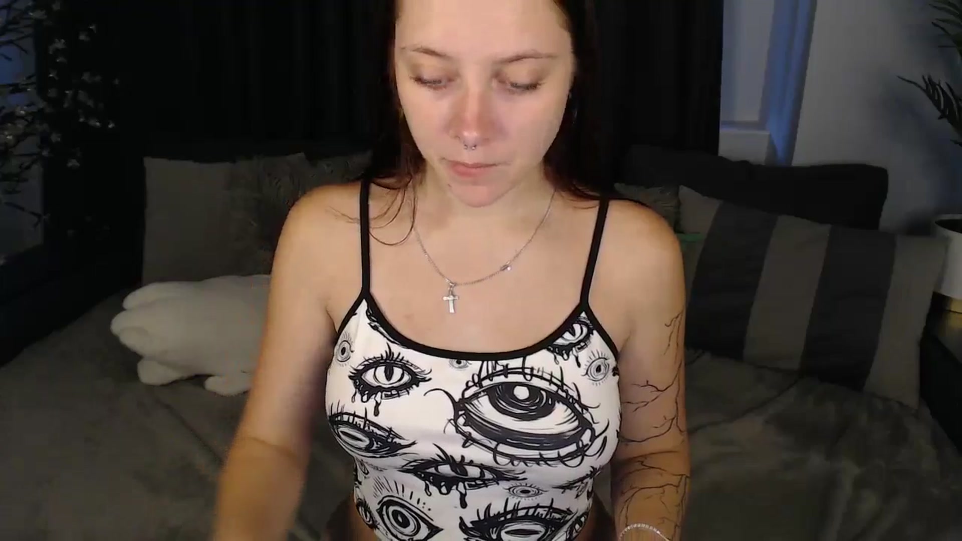 Gallery image thumbnail from SerenaSantos's myfreecams stream on, 08/19/2025, 11:34 image 18 of 20