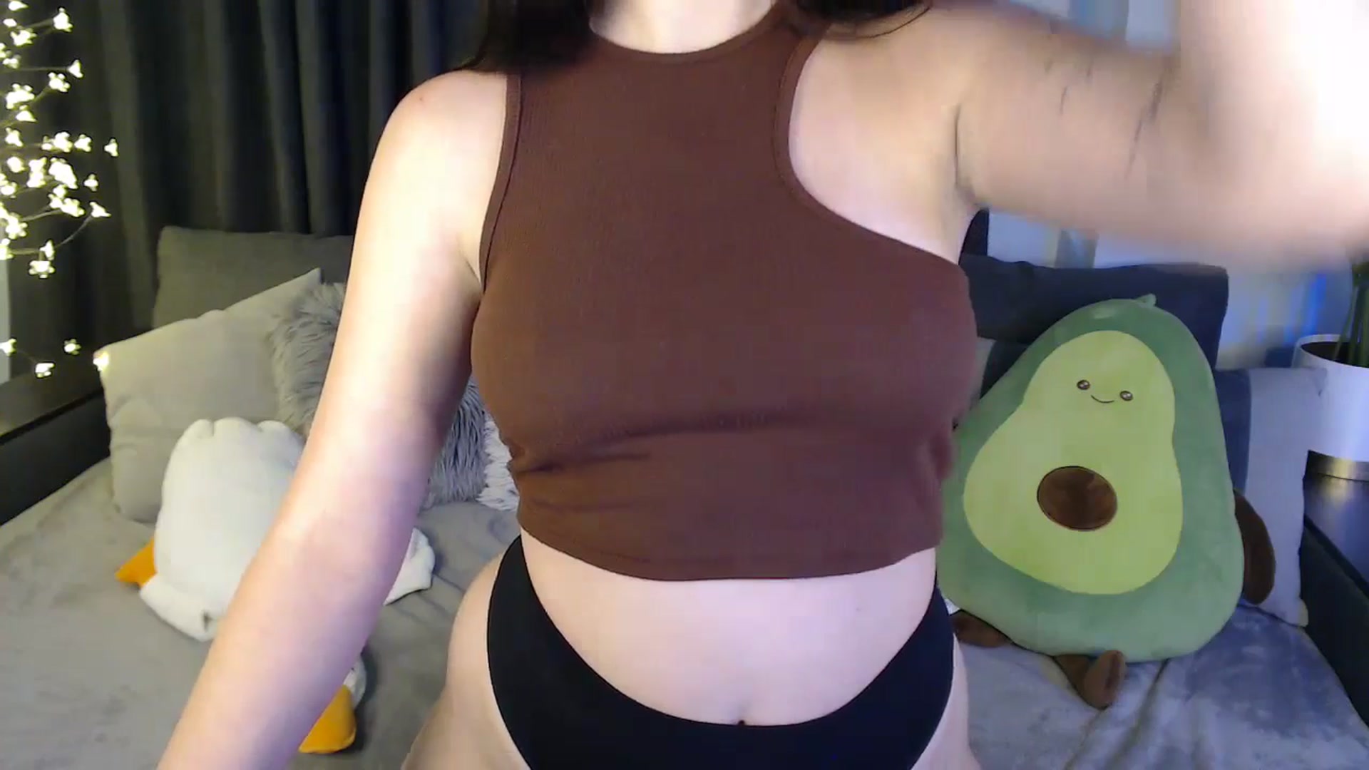 Gallery image thumbnail from SerenaSantos's myfreecams stream on, 08/26/2025, 12:36 image 20 of 20
