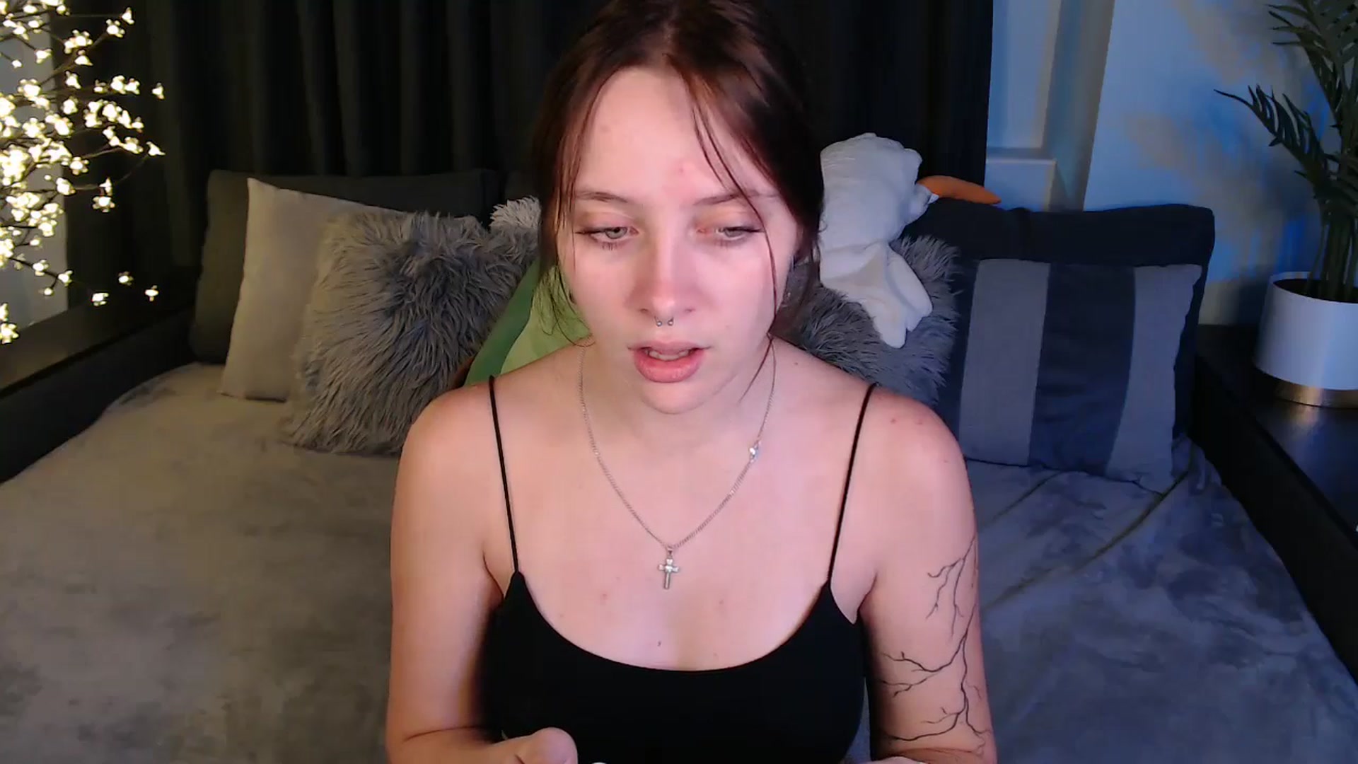 Gallery image thumbnail from SerenaSantos's myfreecams stream on, 09/07/2025, 12:52 image 2 of 20