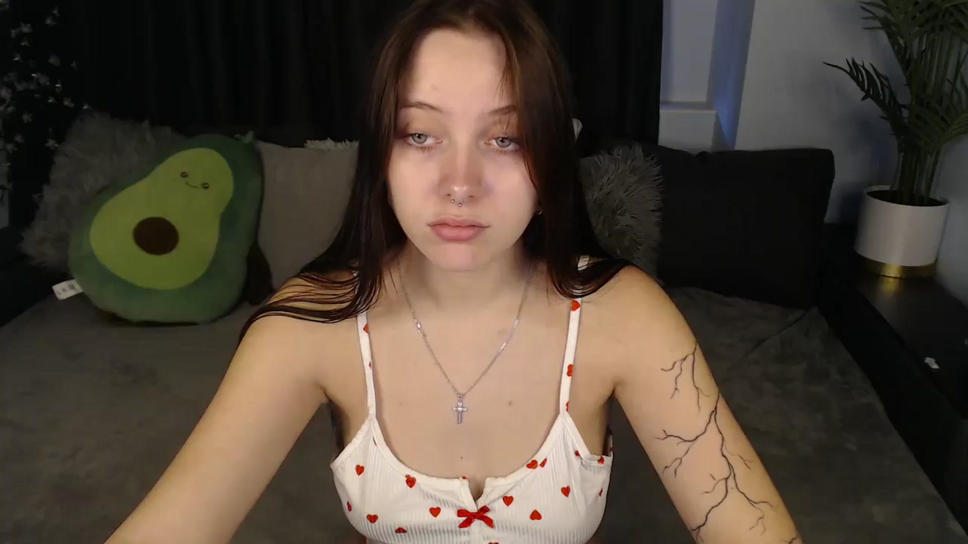 Gallery image thumbnail from SerenaSantos's myfreecams stream on, 09/22/2025, 09:34 image 2 of 20