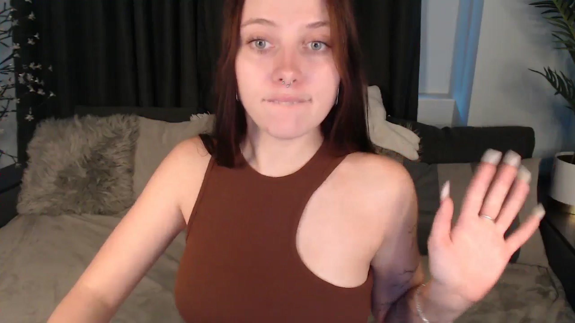 Gallery image thumbnail from SerenaSantos's myfreecams stream on, 09/23/2025, 12:33 image 16 of 20
