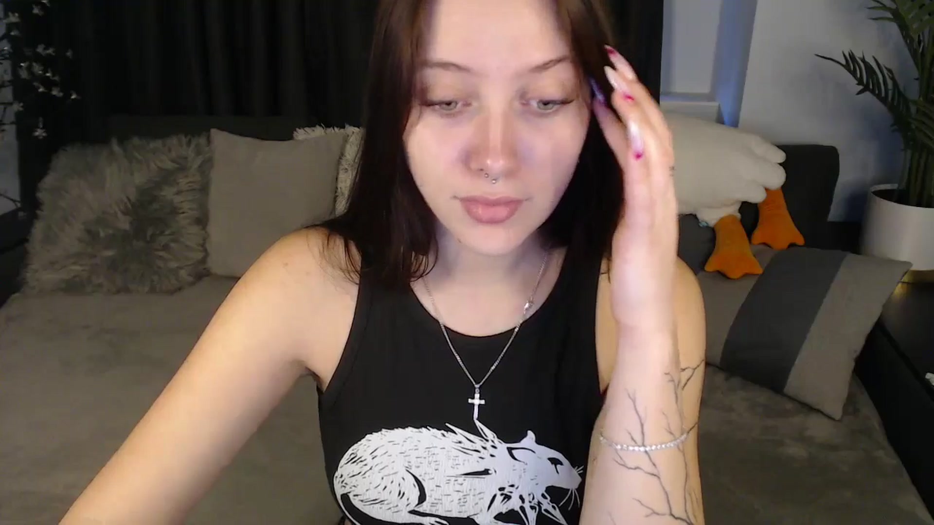 Gallery image thumbnail from SerenaSantos's myfreecams stream on, 09/24/2025, 09:17 image 7 of 20