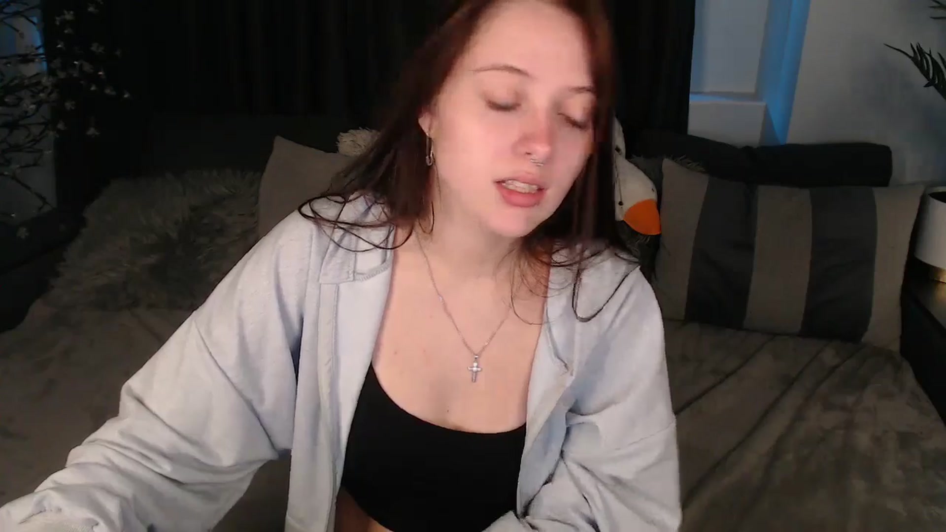 Gallery image thumbnail from SerenaSantos's myfreecams stream on, 09/28/2025, 12:58 image 10 of 20