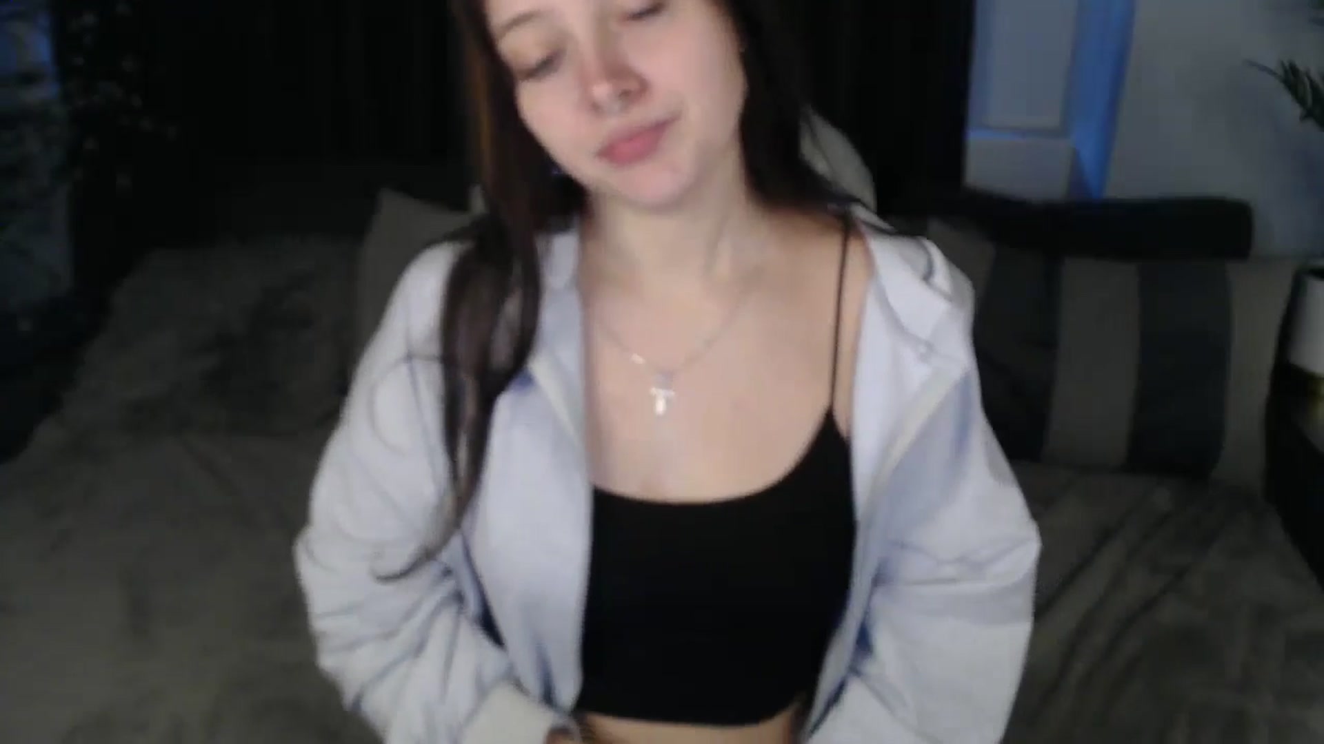 Gallery image thumbnail from SerenaSantos's myfreecams stream on, 09/28/2025, 12:58 image 9 of 20