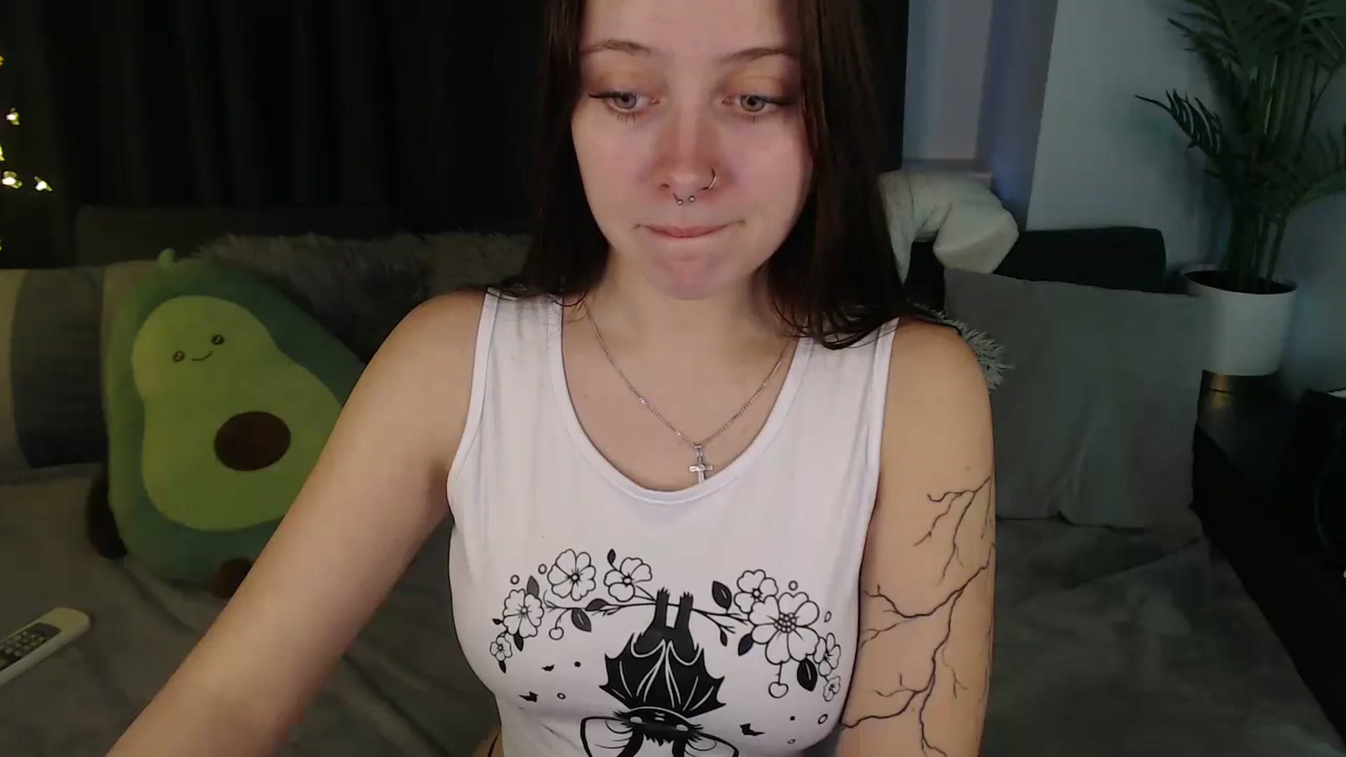 Gallery image thumbnail from SerenaSantos's myfreecams stream on, 10/26/2025, 13:45 image 5 of 20