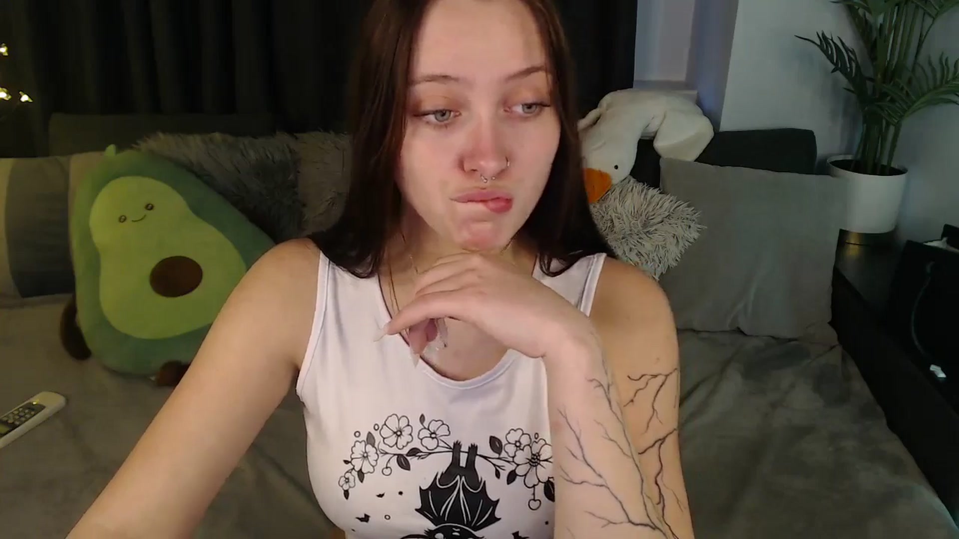 Gallery image thumbnail from SerenaSantos's myfreecams stream on, 10/26/2025, 13:45 image 8 of 20