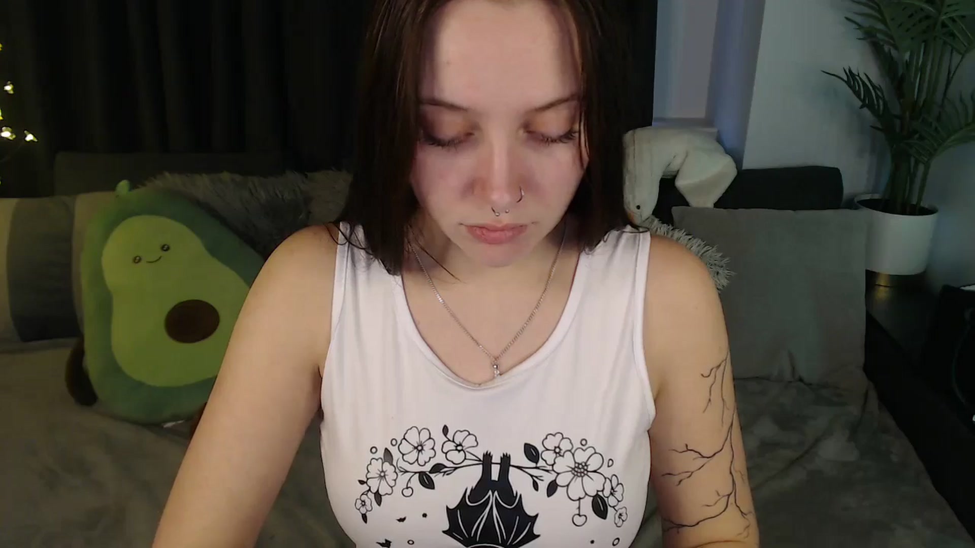 Gallery image thumbnail from SerenaSantos's myfreecams stream on, 10/26/2025, 13:45 image 2 of 20