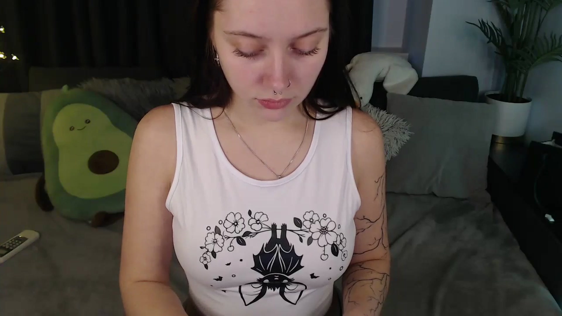 Gallery image thumbnail from SerenaSantos's myfreecams stream on, 10/26/2025, 13:45 image 14 of 20