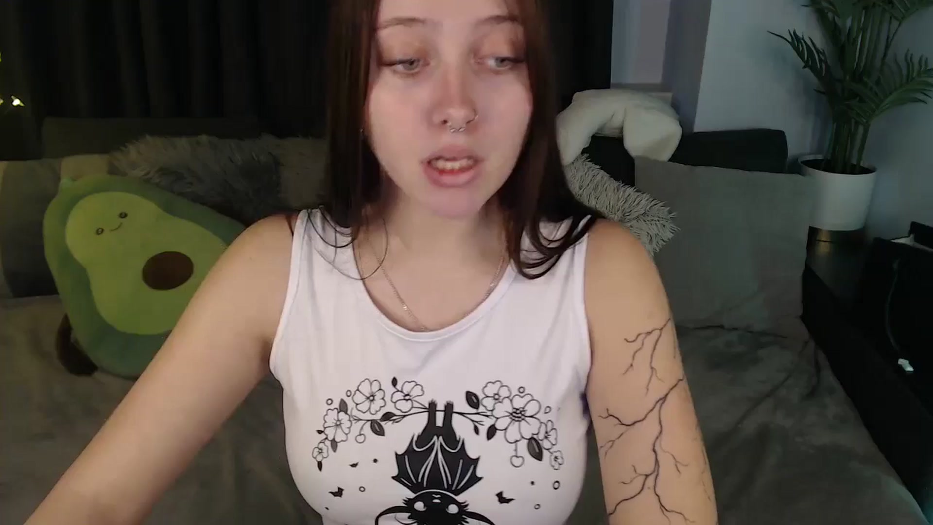 Gallery image thumbnail from SerenaSantos's myfreecams stream on, 10/26/2025, 13:45 image 19 of 20