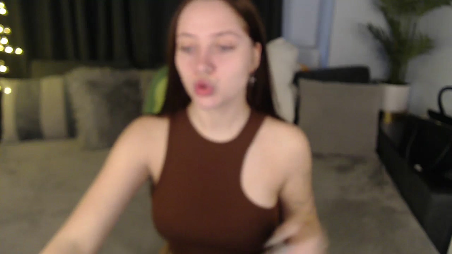 Gallery image thumbnail from SerenaSantos's myfreecams stream on, 10/27/2025, 09:48 image 19 of 20