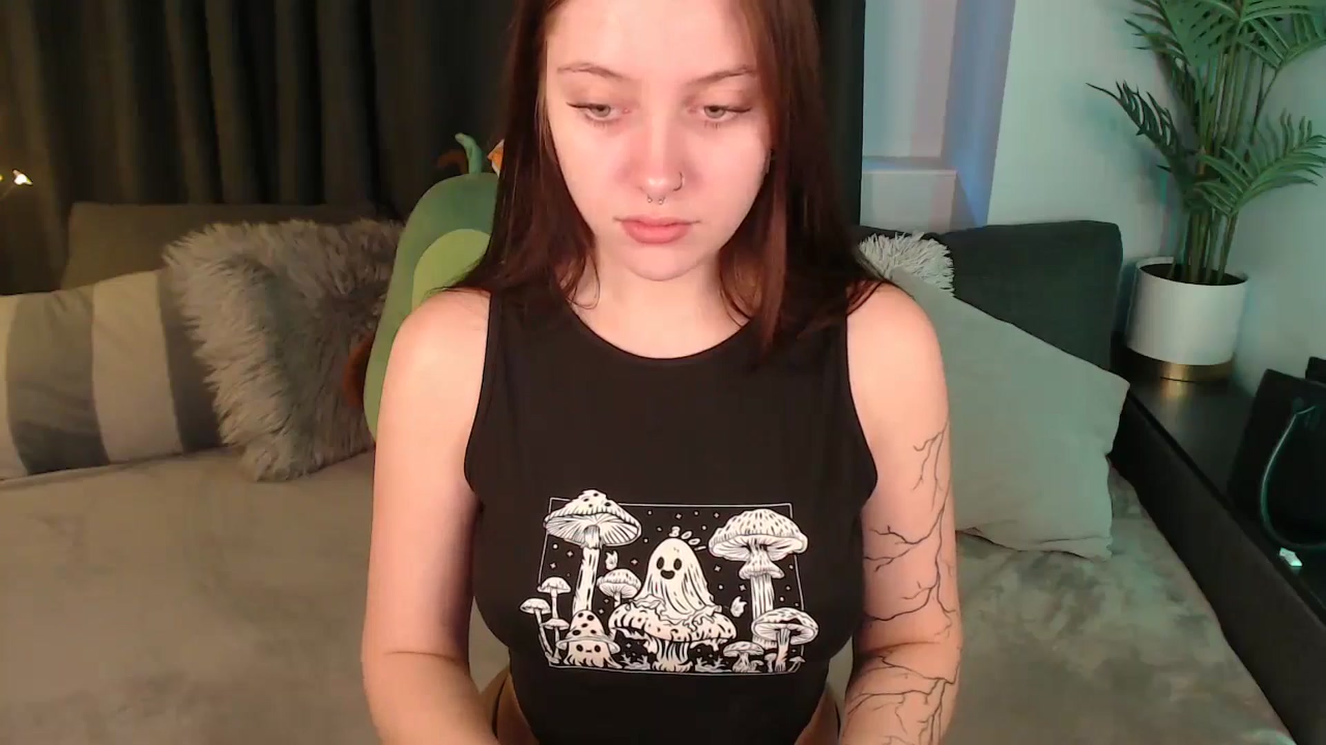 Gallery image thumbnail from SerenaSantos's myfreecams stream on, 10/29/2025, 09:29 image 20 of 20
