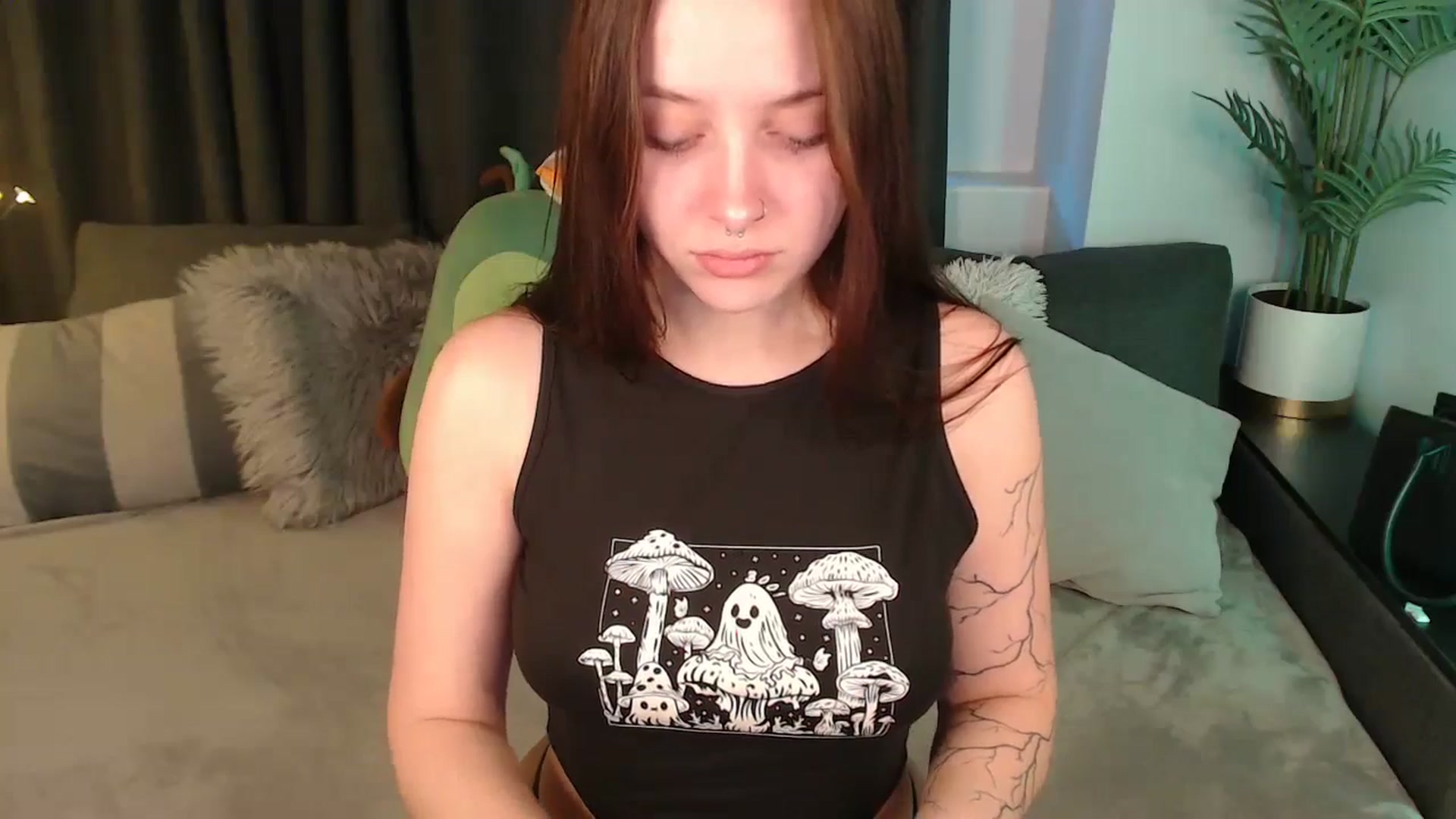 Gallery image thumbnail from SerenaSantos's myfreecams stream on, 10/29/2025, 09:29 image 19 of 20