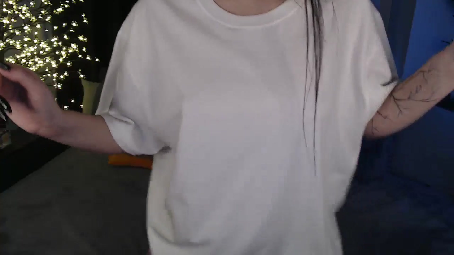 Gallery image thumbnail from SerenaSantos's myfreecams stream on, 11/02/2025, 09:51 image 7 of 20