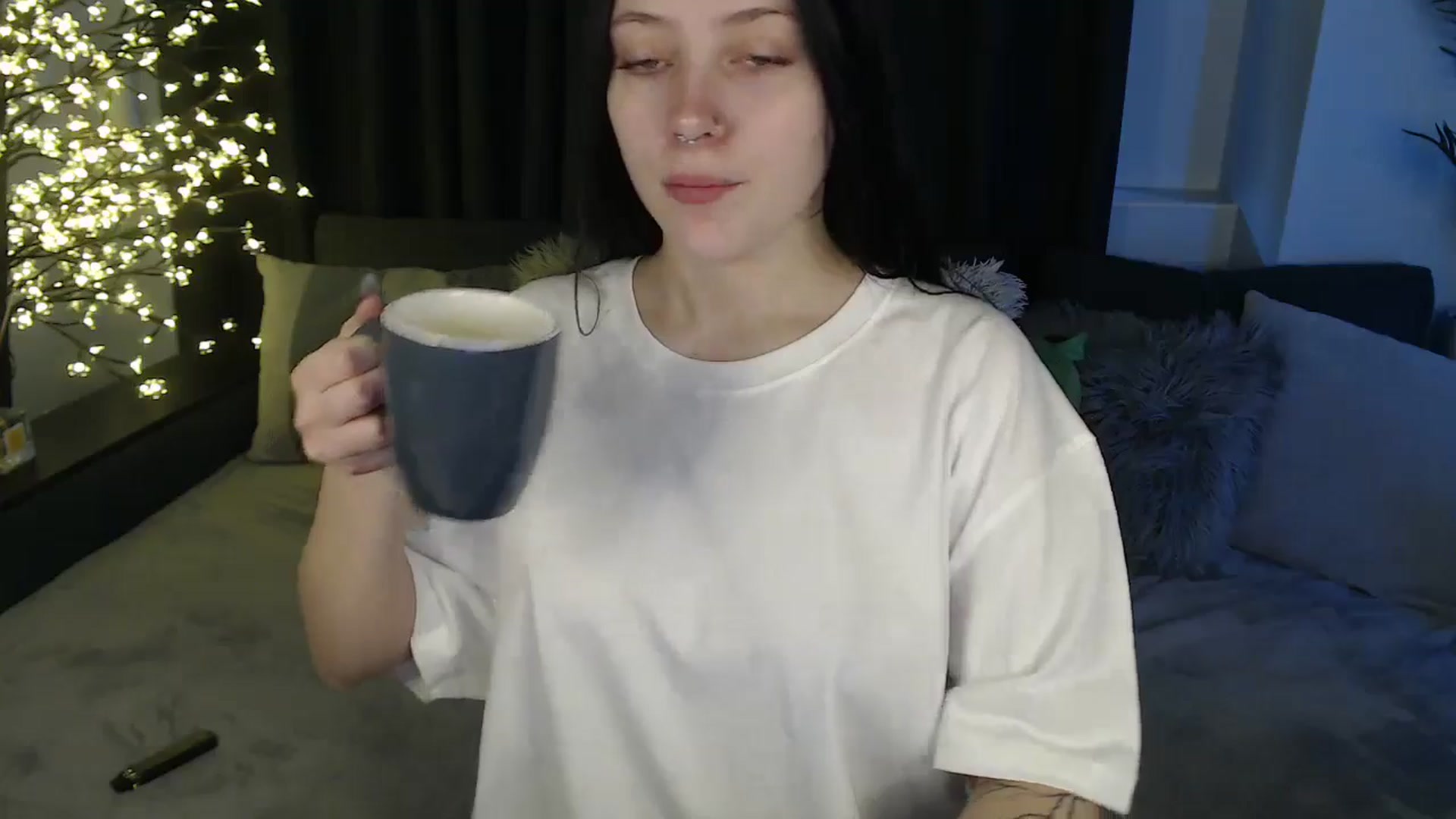 Gallery image thumbnail from SerenaSantos's myfreecams stream on, 11/02/2025, 10:14 image 11 of 20