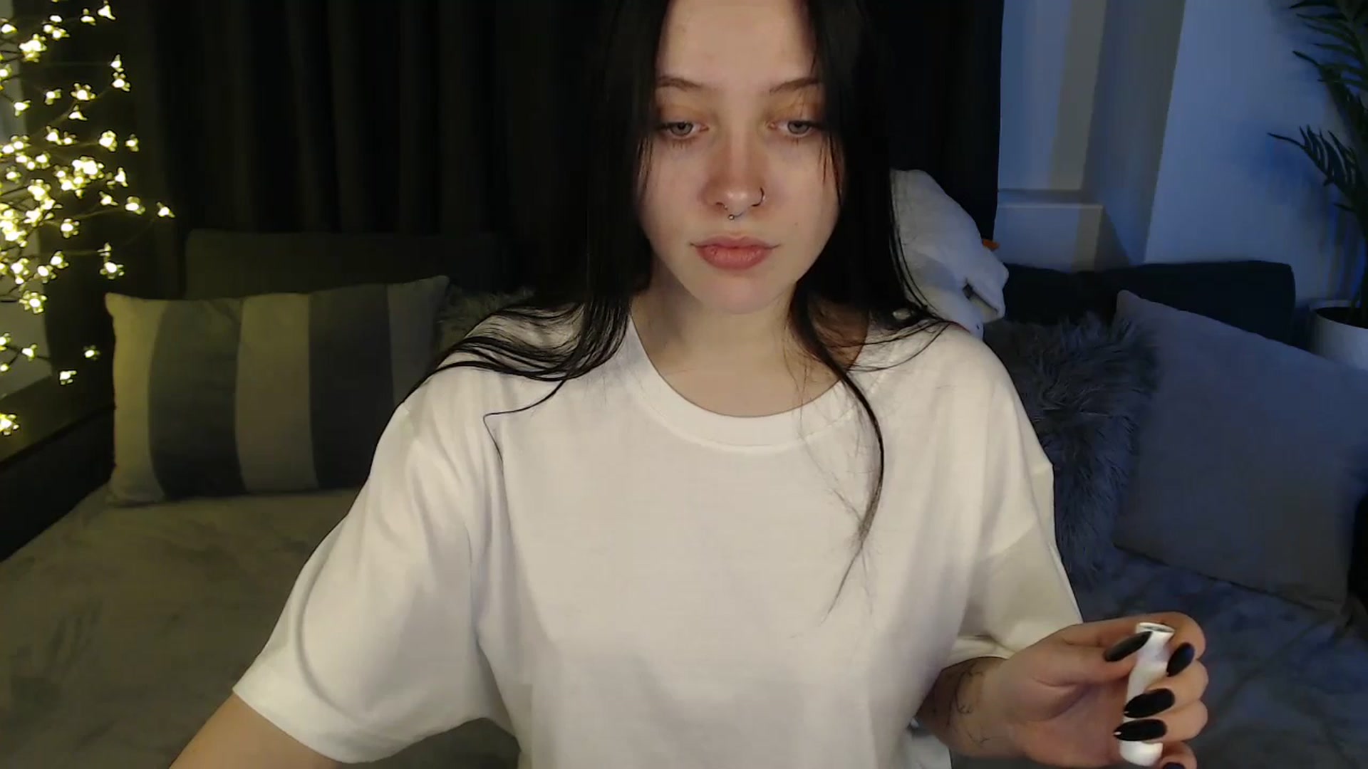 Gallery image thumbnail from SerenaSantos's myfreecams stream on, 11/02/2025, 11:32 image 2 of 20