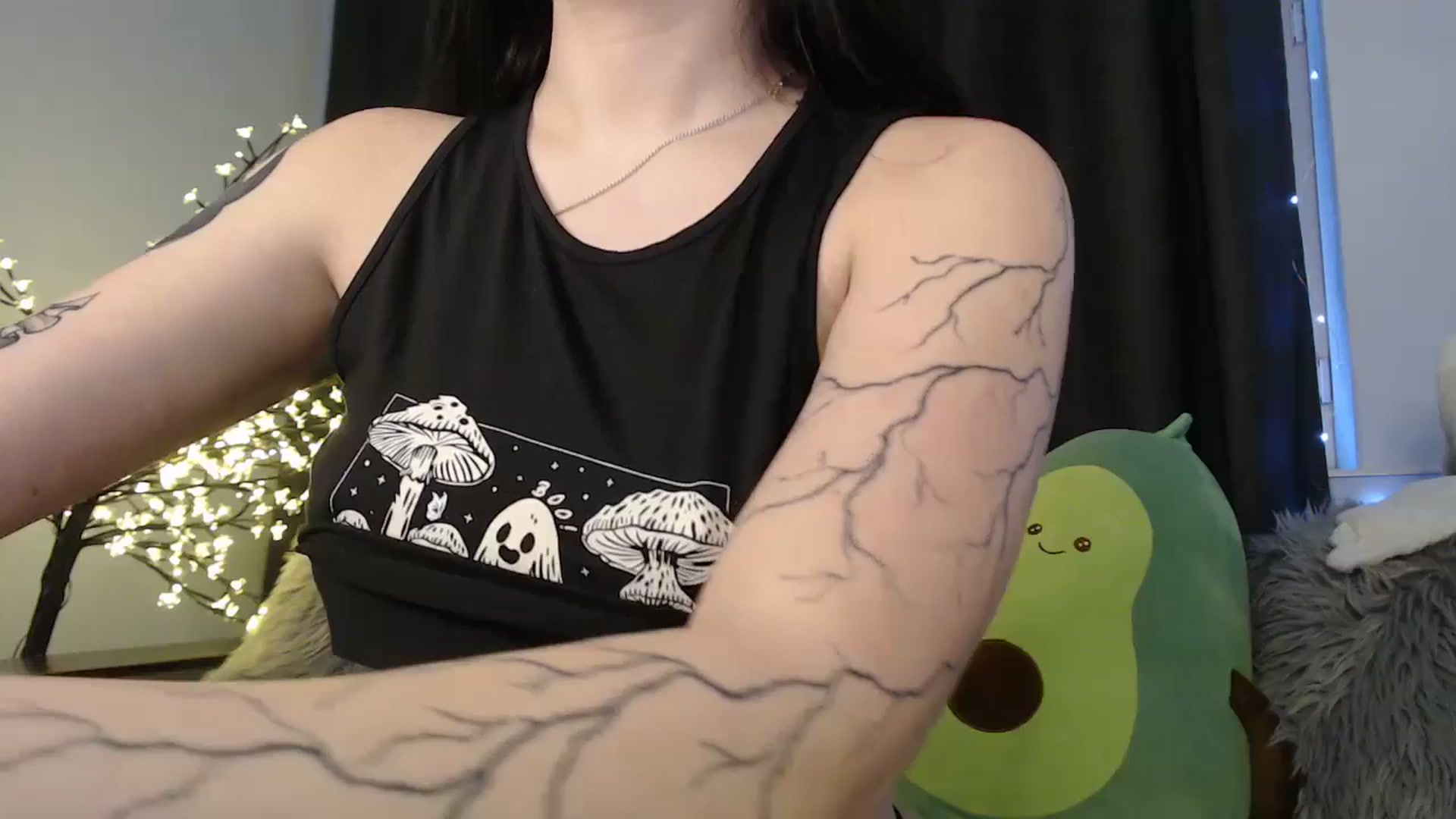 Gallery image thumbnail from SerenaSantos's myfreecams stream on, 12/19/2025, 12:56 image 1 of 20