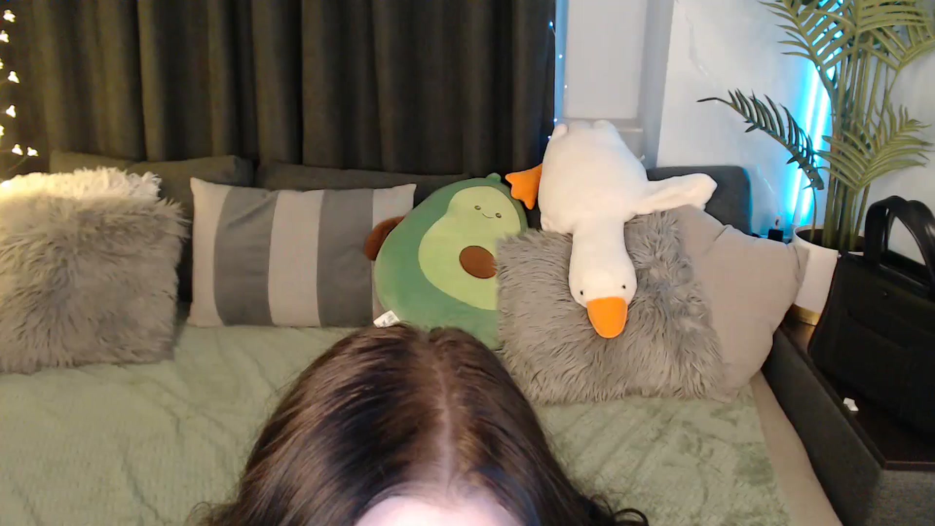 Gallery image thumbnail from SerenaSantos's myfreecams stream on, 12/20/2025, 12:52 image 3 of 20