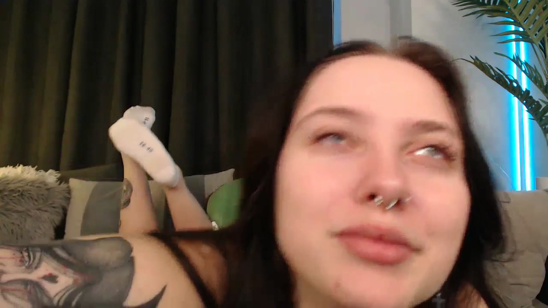 Gallery image thumbnail from SerenaSantos's myfreecams stream on, 12/20/2025, 12:52 image 8 of 20