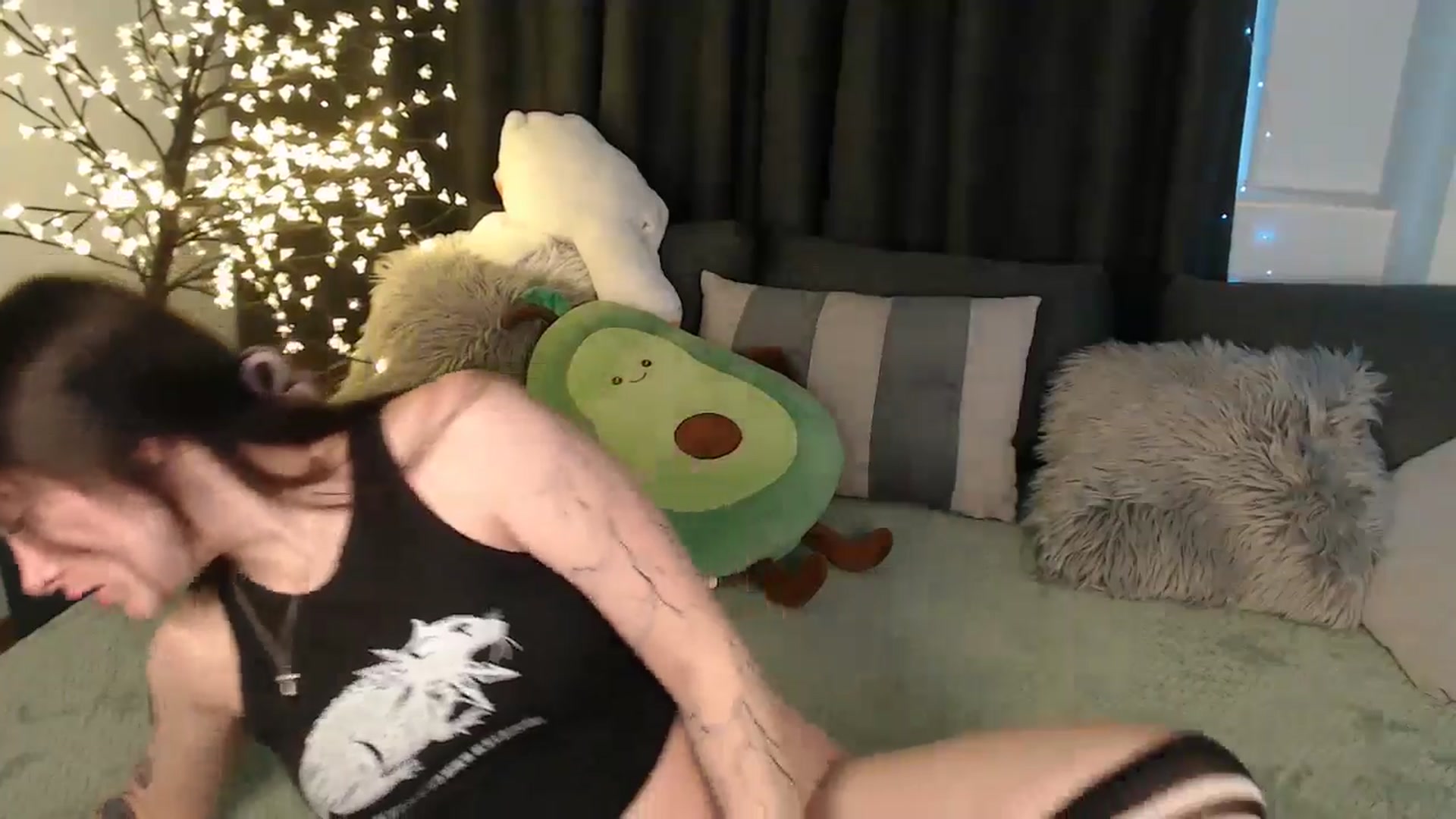 Gallery image thumbnail from SerenaSantos's myfreecams stream on, 12/24/2025, 11:29 image 8 of 20