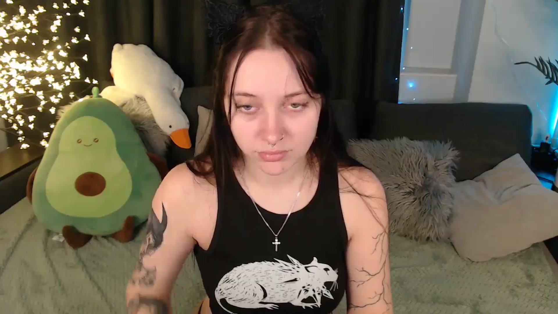 Gallery image thumbnail from SerenaSantos's myfreecams stream on, 12/24/2025, 13:20 image 13 of 20