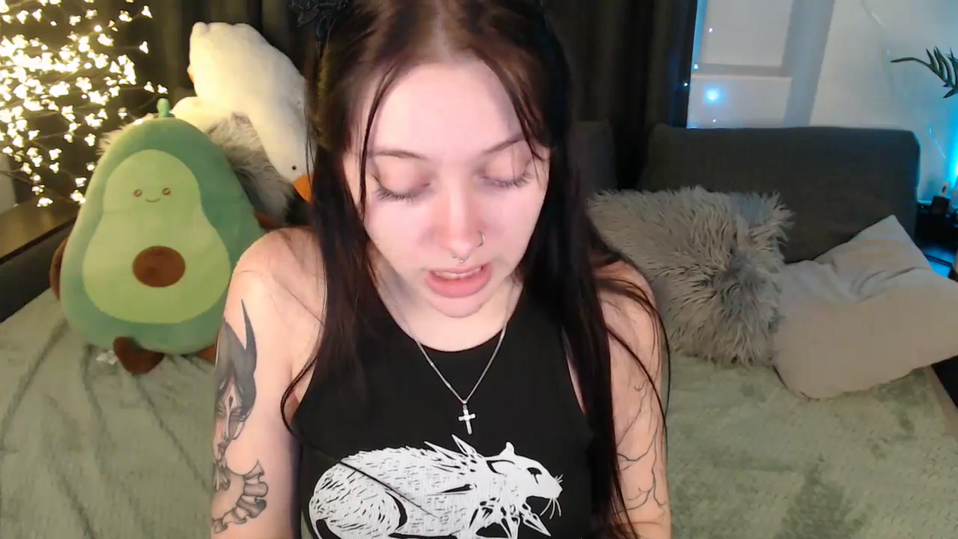 Gallery image thumbnail from SerenaSantos's myfreecams stream on, 12/24/2025, 13:20 image 16 of 20