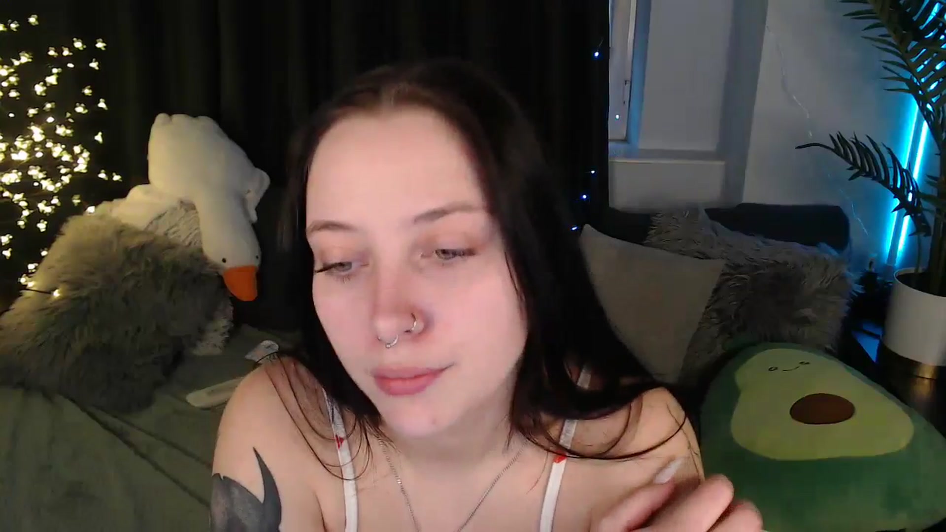 Gallery image thumbnail from SerenaSantos's myfreecams stream on, 12/26/2025, 13:14 image 9 of 20
