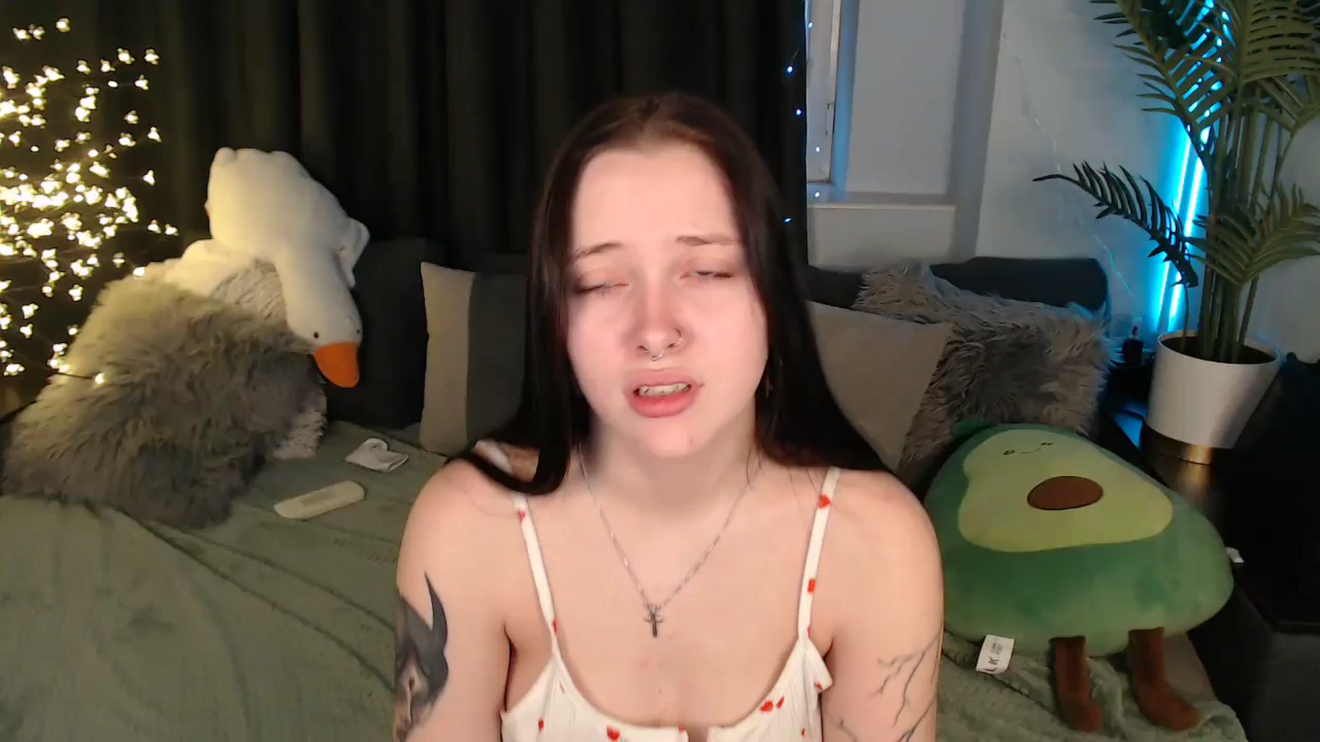 Gallery image thumbnail from SerenaSantos's myfreecams stream on, 12/26/2025, 13:14 image 5 of 20