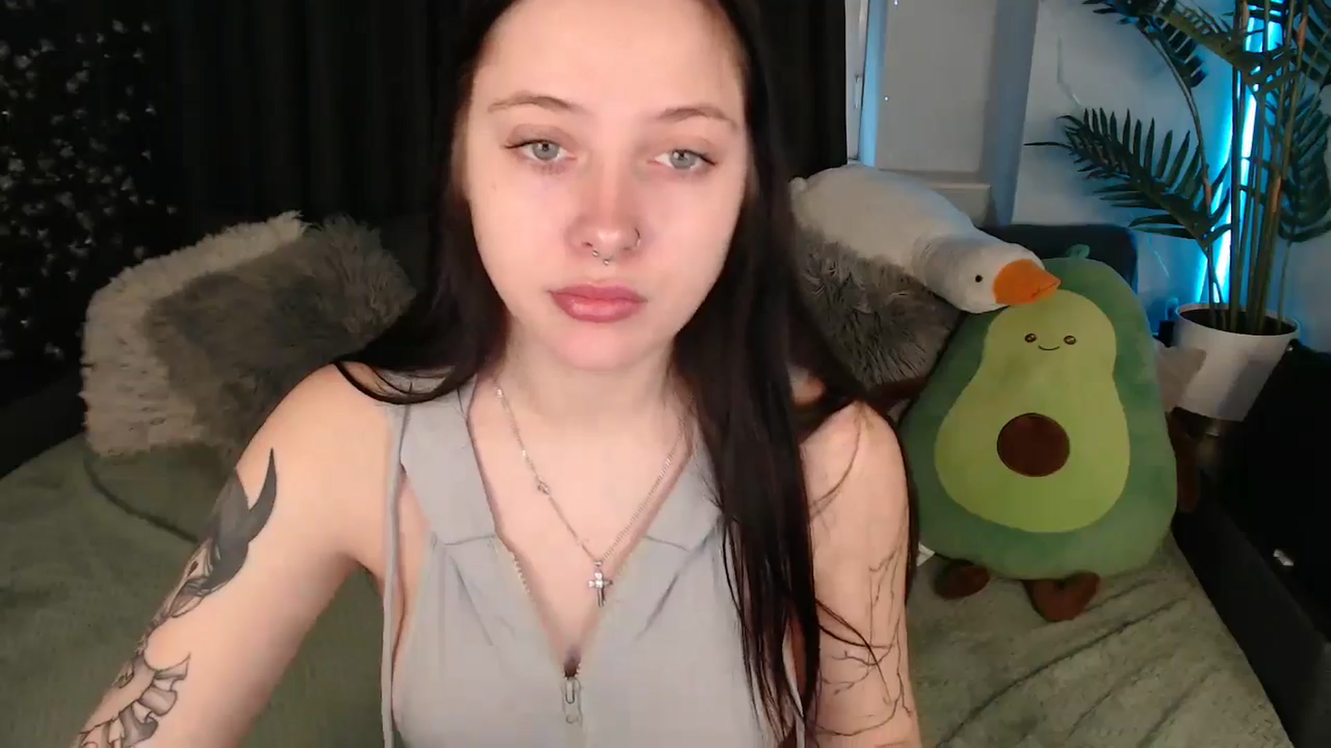 Gallery image thumbnail from SerenaSantos's myfreecams stream on, 01/05/2026, 09:30 image 9 of 20