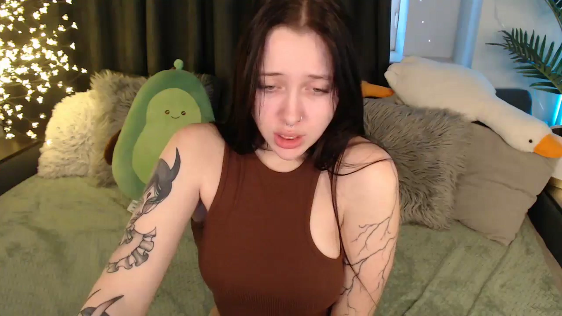 Gallery image thumbnail from SerenaSantos's myfreecams stream on, 01/06/2026, 10:52 image 12 of 20