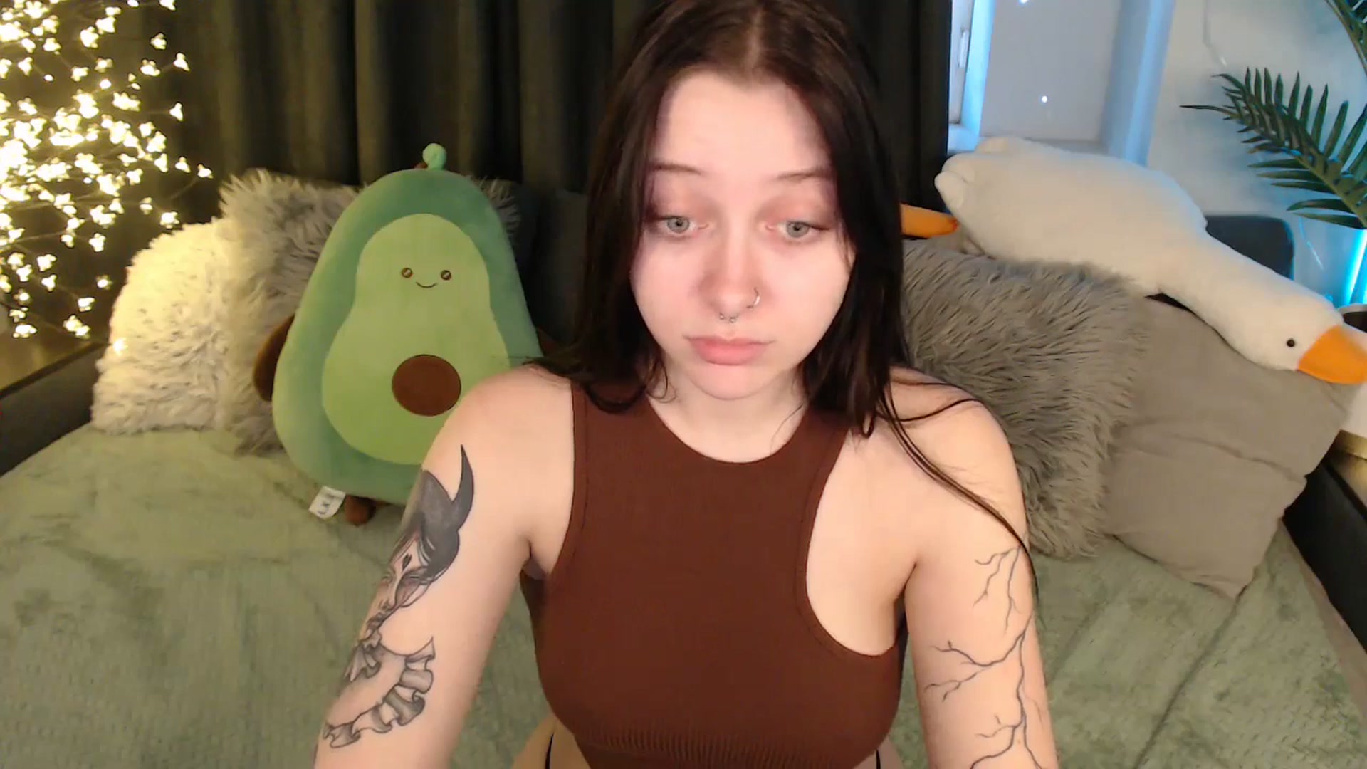 Gallery image thumbnail from SerenaSantos's myfreecams stream on, 01/06/2026, 10:52 image 10 of 20
