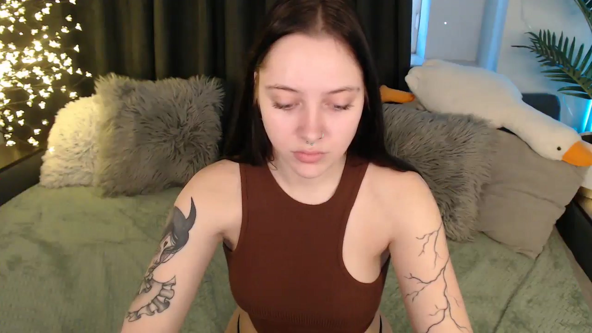Gallery image thumbnail from SerenaSantos's myfreecams stream on, 01/06/2026, 10:52 image 2 of 20