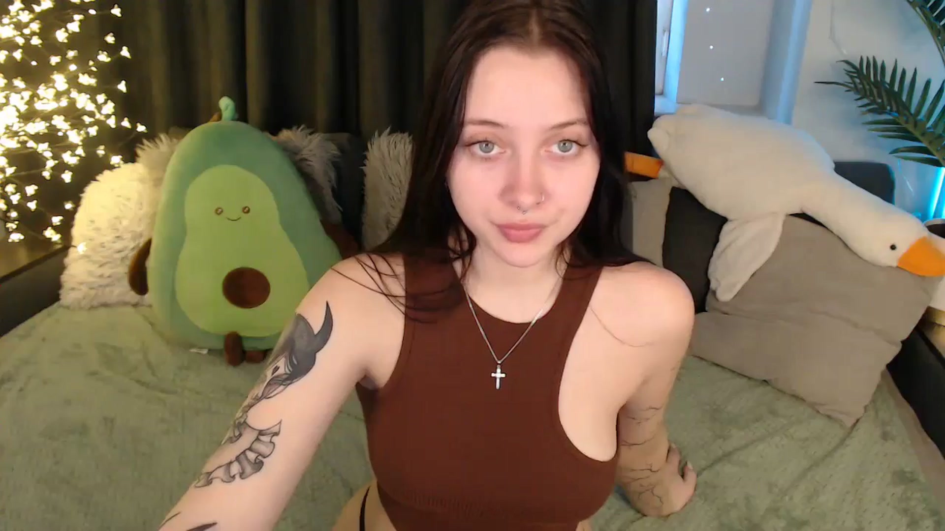 Gallery image thumbnail from SerenaSantos's myfreecams stream on, 01/06/2026, 12:03 image 6 of 20