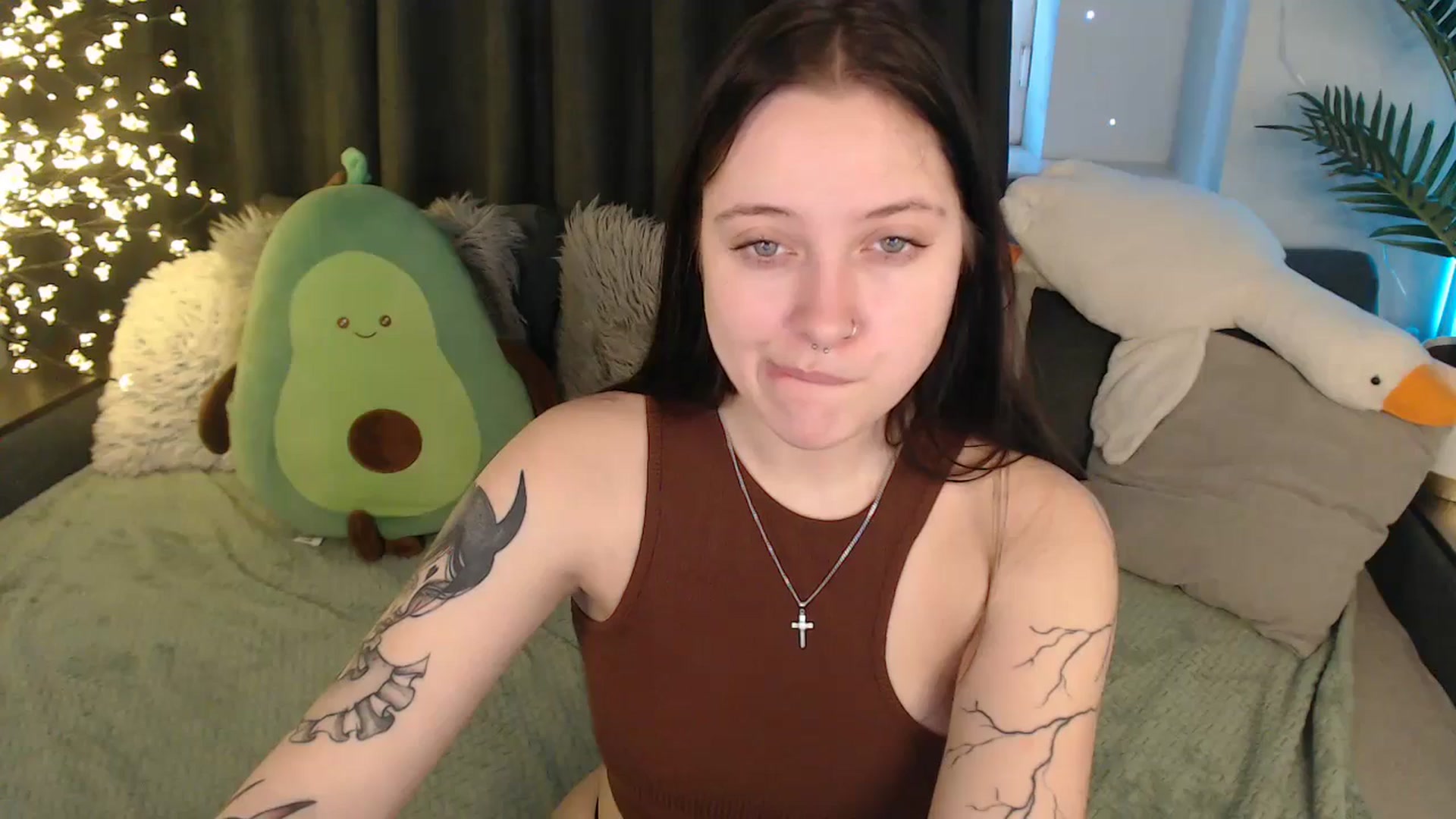 Gallery image thumbnail from SerenaSantos's myfreecams stream on, 01/06/2026, 12:03 image 13 of 20