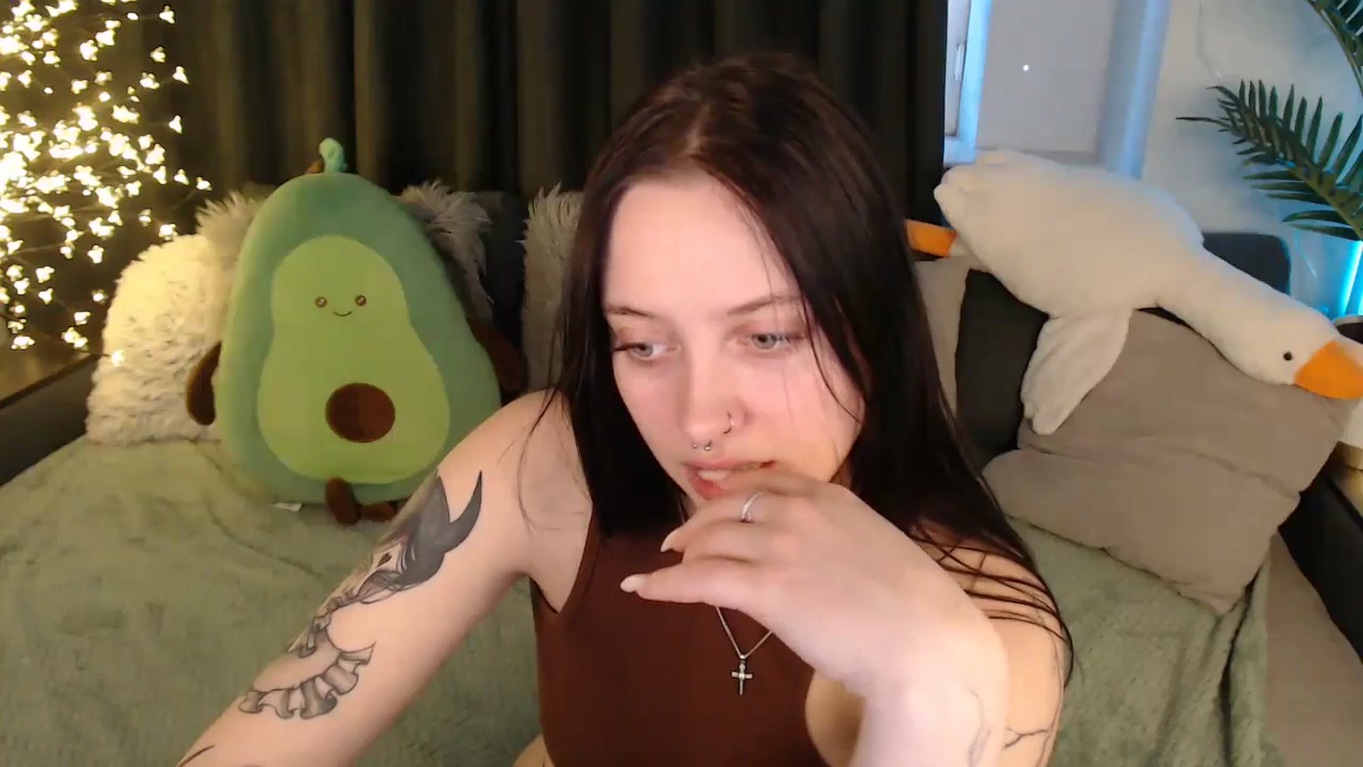 Gallery image thumbnail from SerenaSantos's myfreecams stream on, 01/06/2026, 12:03 image 17 of 20