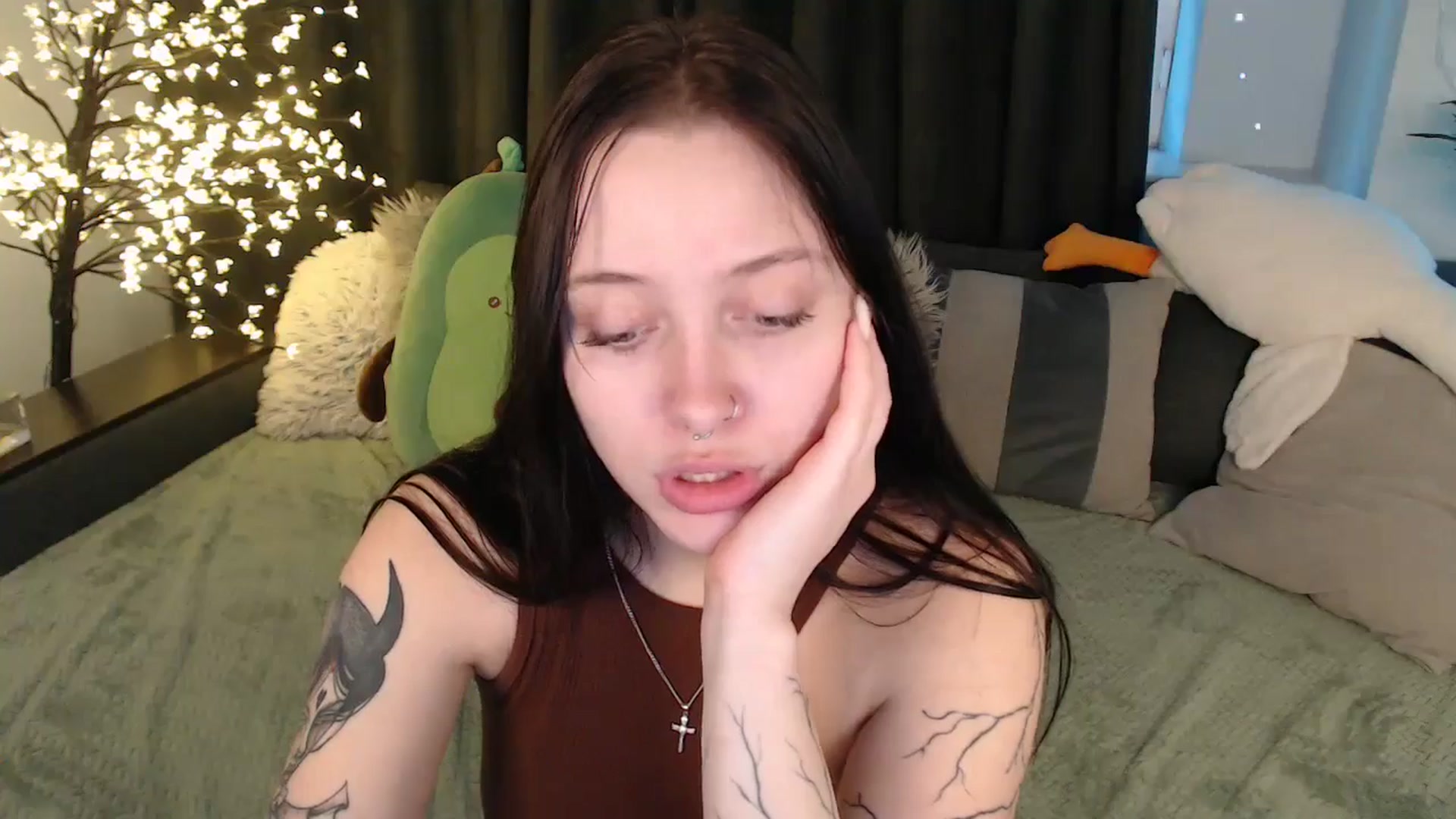 Gallery image thumbnail from SerenaSantos's myfreecams stream on, 01/06/2026, 13:39 image 17 of 20