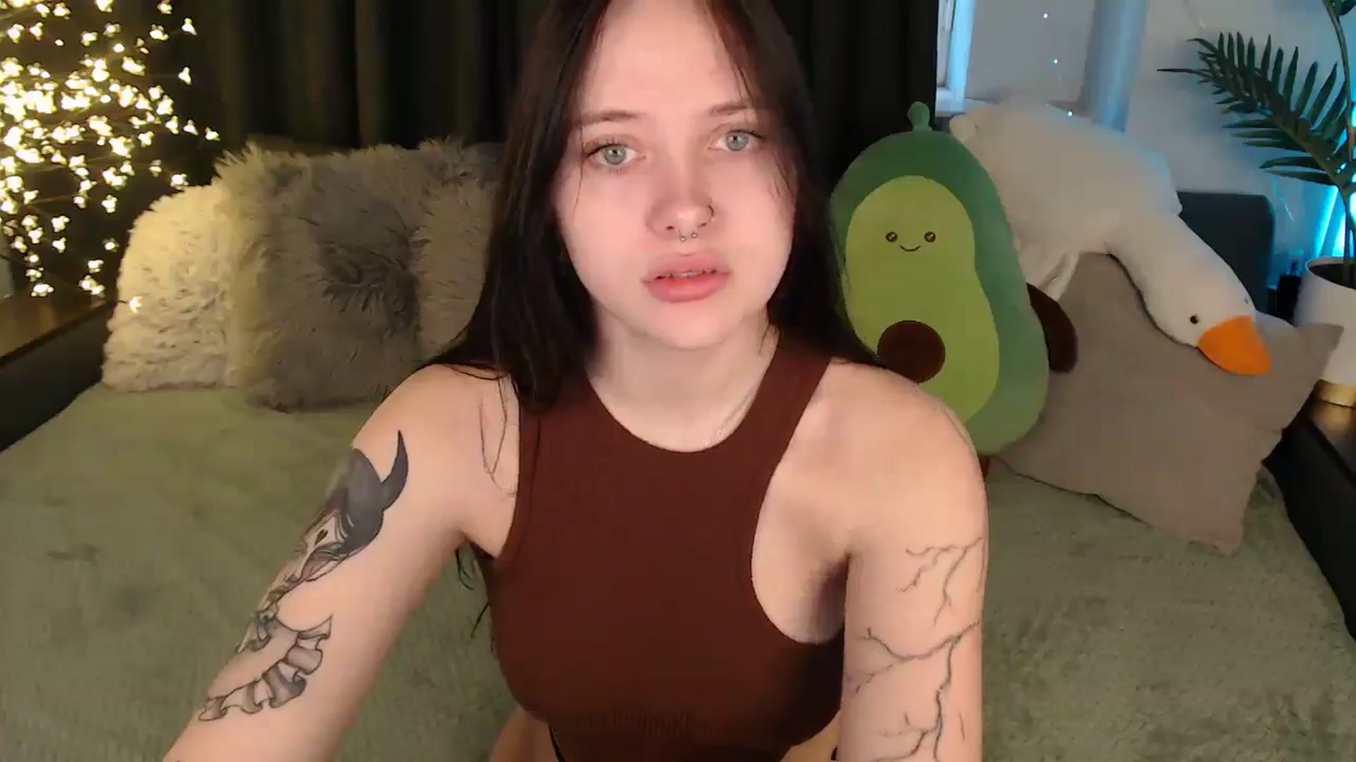 Gallery image thumbnail from SerenaSantos's myfreecams stream on, 01/07/2026, 10:08 image 12 of 20