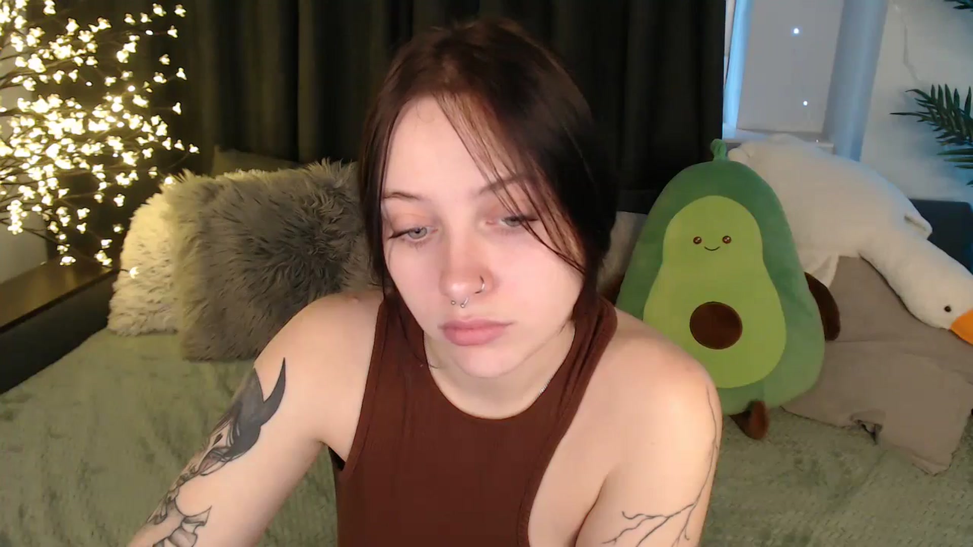 Gallery image thumbnail from SerenaSantos's myfreecams stream on, 01/07/2026, 12:08 image 16 of 20