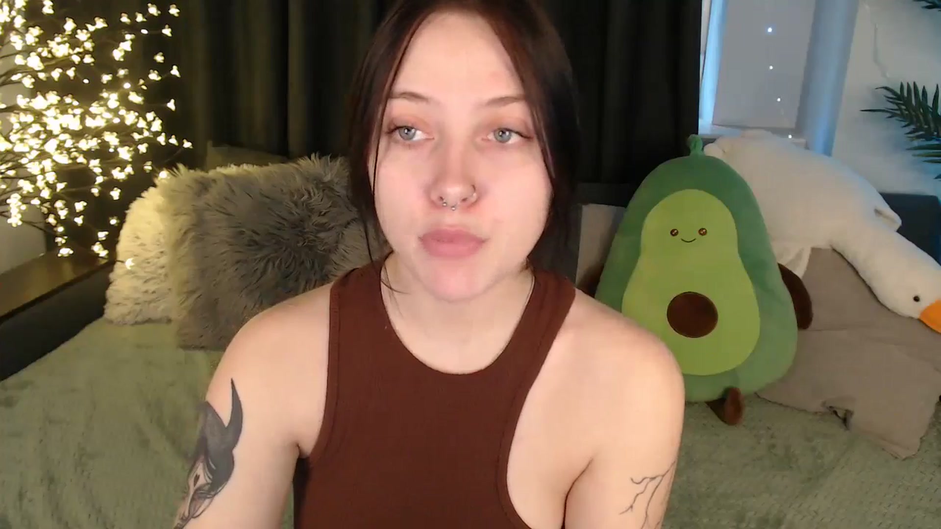 Gallery image thumbnail from SerenaSantos's myfreecams stream on, 01/07/2026, 12:08 image 20 of 20