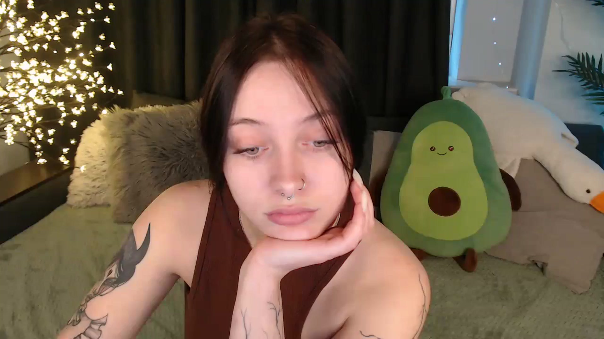 Gallery image thumbnail from SerenaSantos's myfreecams stream on, 01/07/2026, 12:08 image 10 of 20