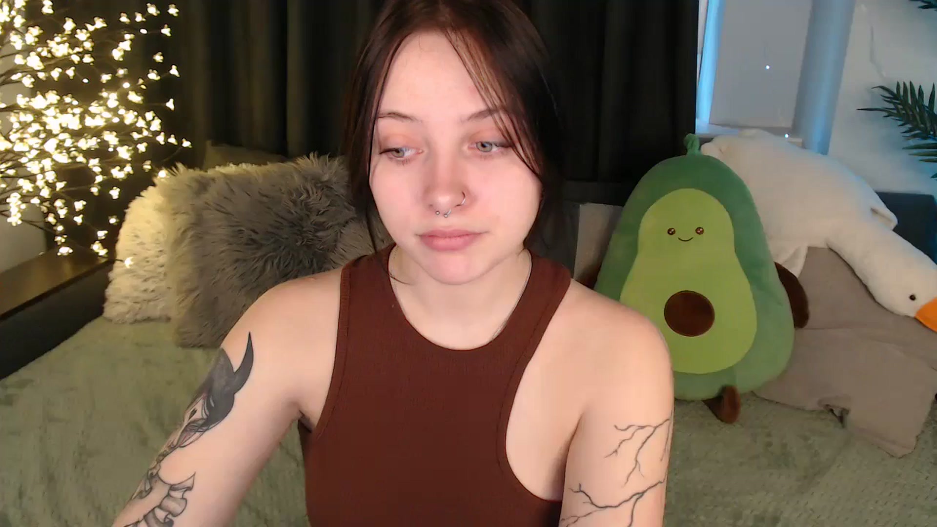 Gallery image thumbnail from SerenaSantos's myfreecams stream on, 01/07/2026, 12:08 image 15 of 20