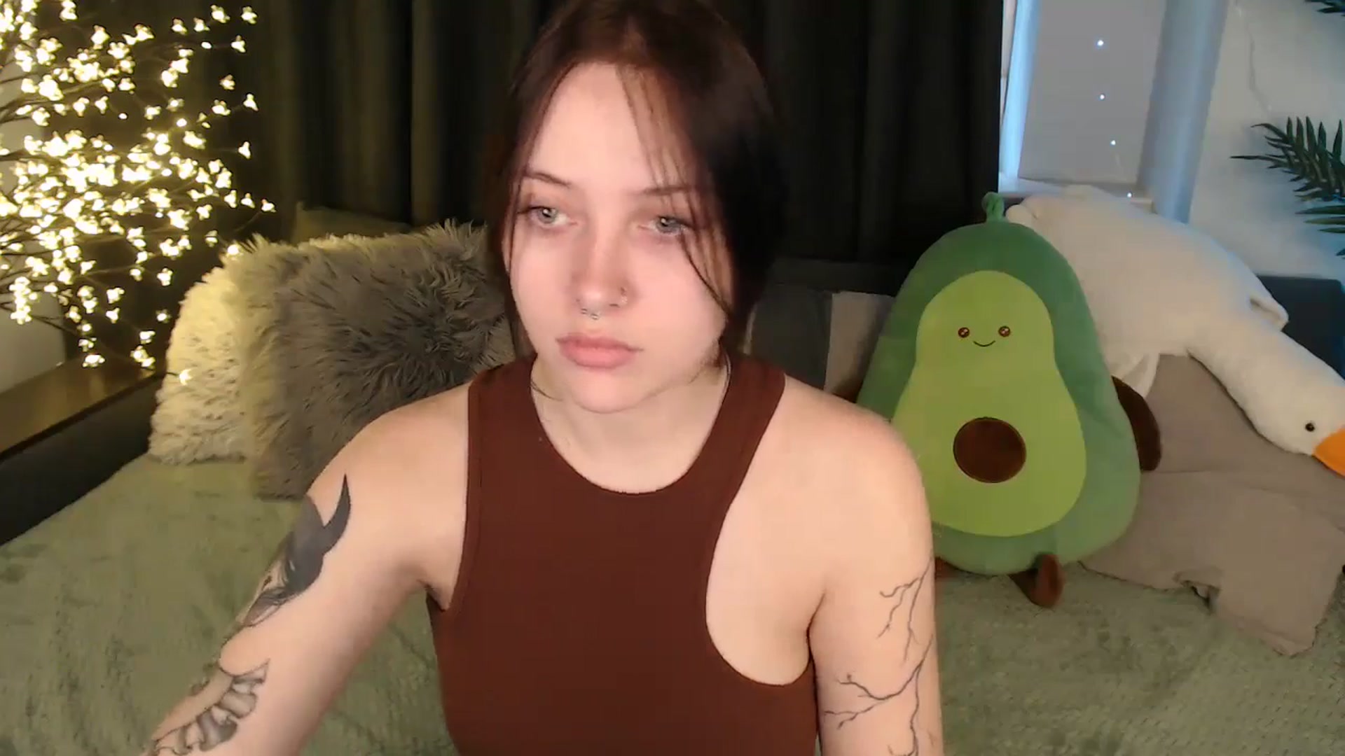 Gallery image thumbnail from SerenaSantos's myfreecams stream on, 01/07/2026, 12:08 image 19 of 20