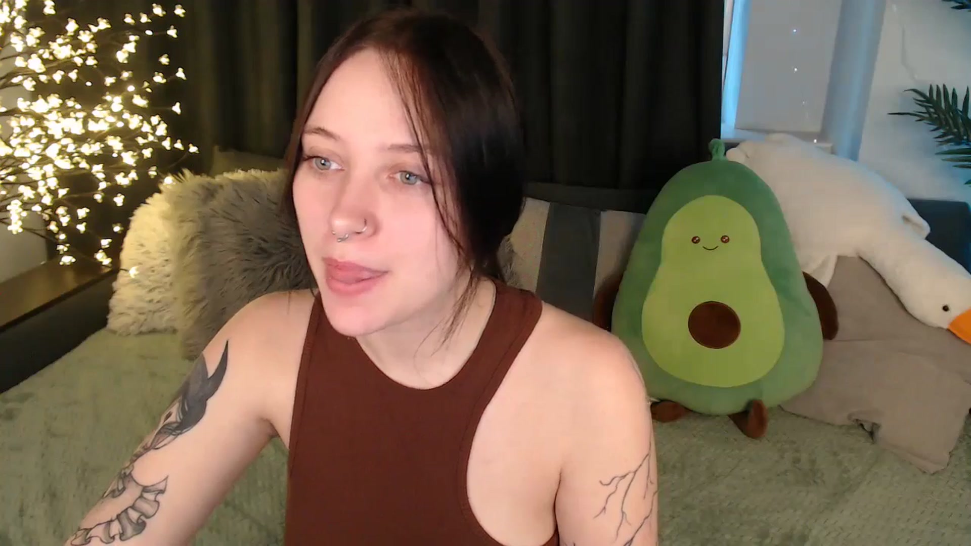 Gallery image thumbnail from SerenaSantos's myfreecams stream on, 01/07/2026, 12:08 image 5 of 20
