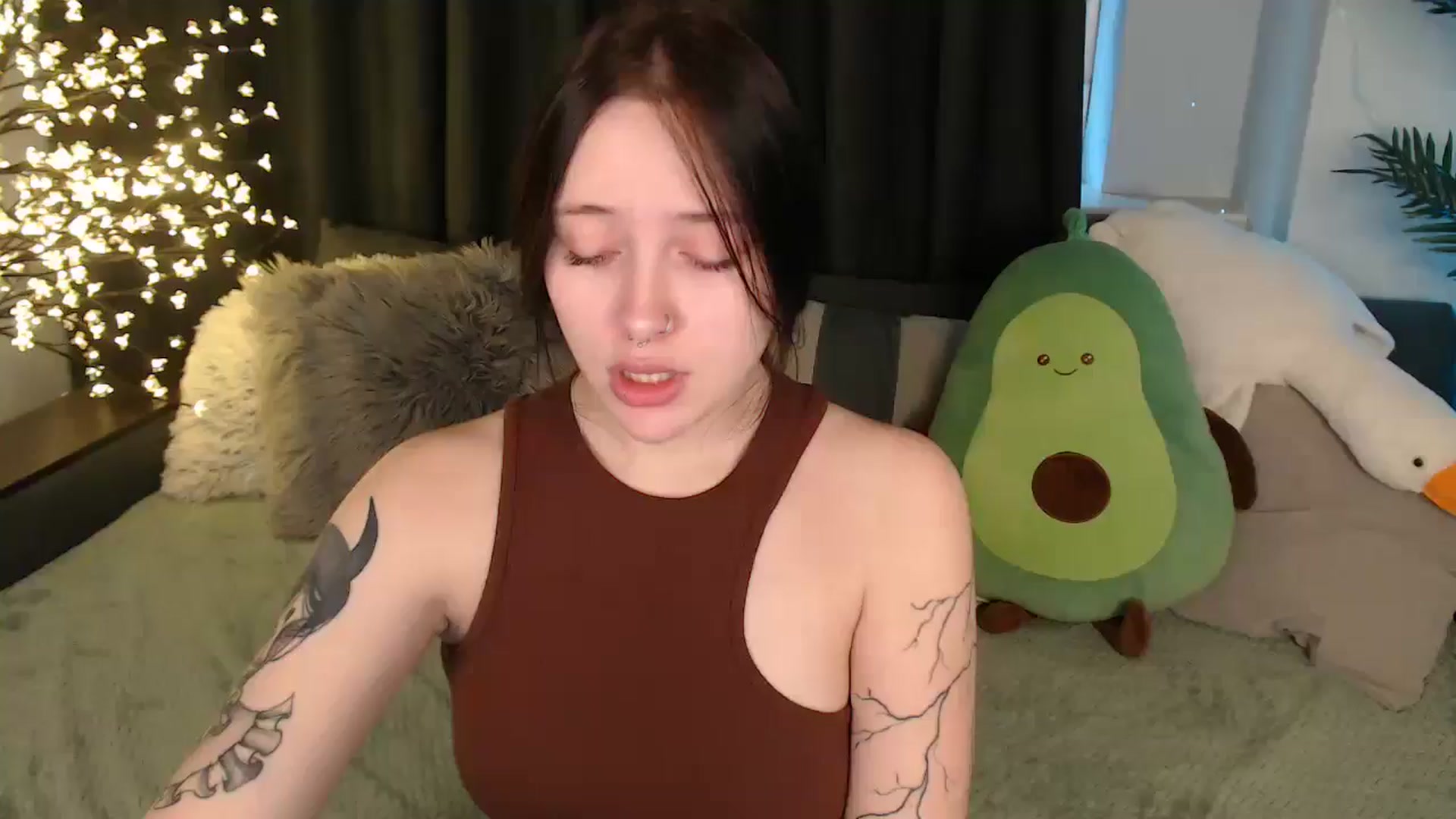 Gallery image thumbnail from SerenaSantos's myfreecams stream on, 01/07/2026, 12:08 image 7 of 20