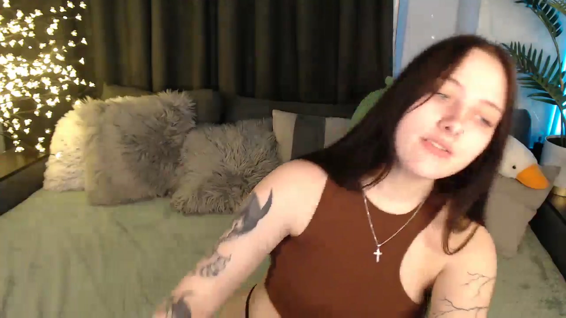 Gallery image thumbnail from SerenaSantos's myfreecams stream on, 01/07/2026, 14:04 image 6 of 20