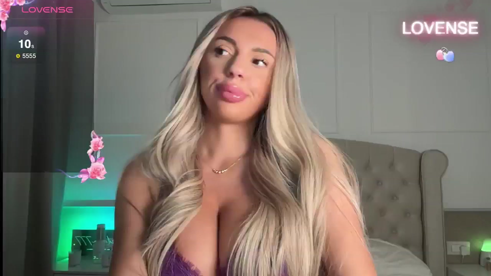 Gallery image thumbnail from Serena_Devine's myfreecams stream on, 01/15/2025, 05:21 image 2 of 20