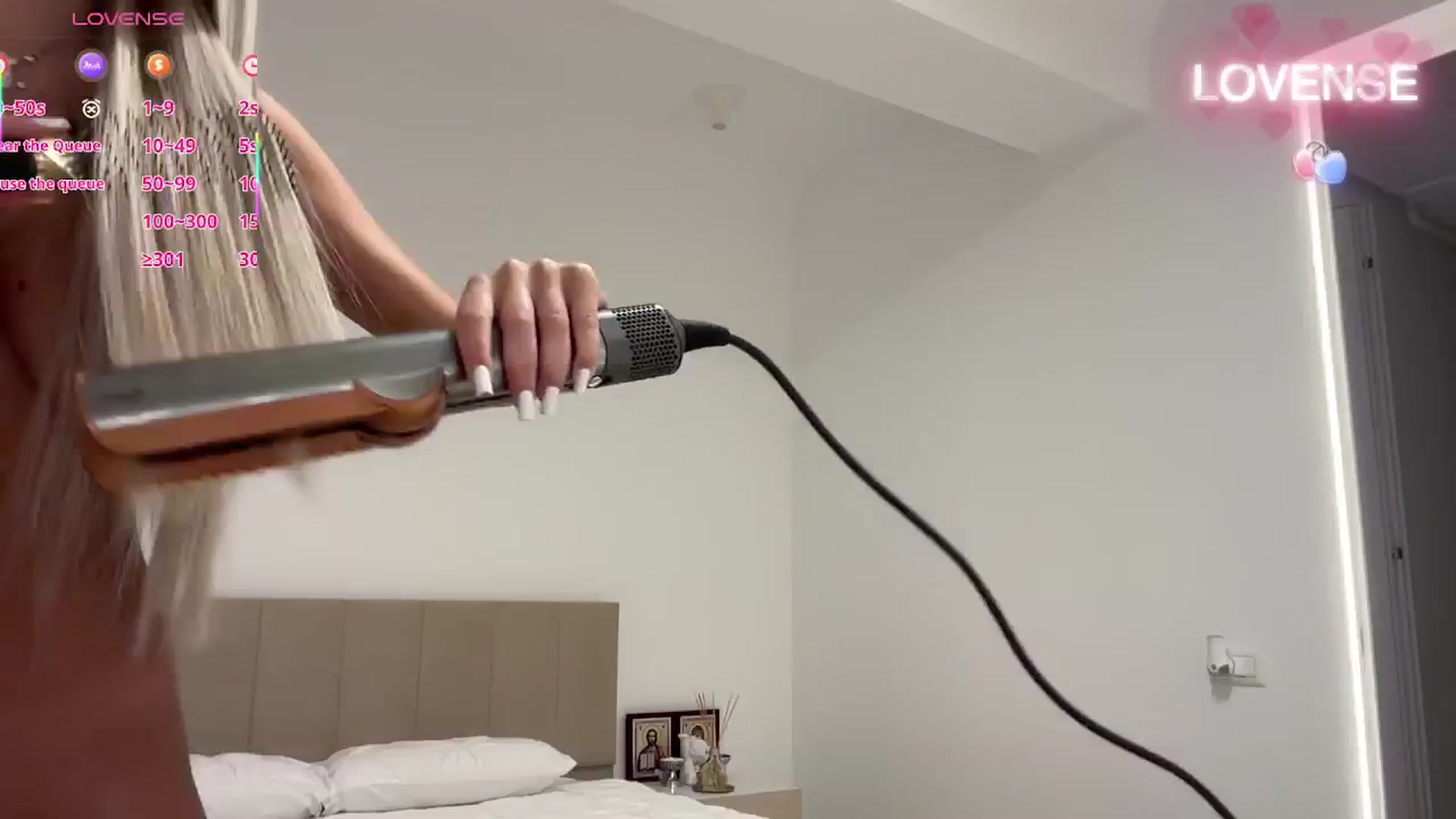 Gallery image thumbnail from Serena_Devine's myfreecams stream on, 07/15/2025, 23:38 image 16 of 20