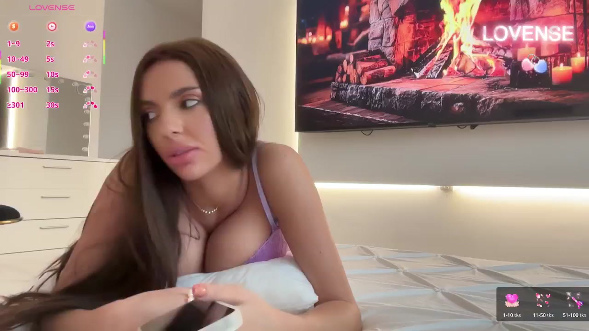 Gallery image thumbnail from Serena_Devine's myfreecams stream on, 08/11/2025, 05:01 image 6 of 20