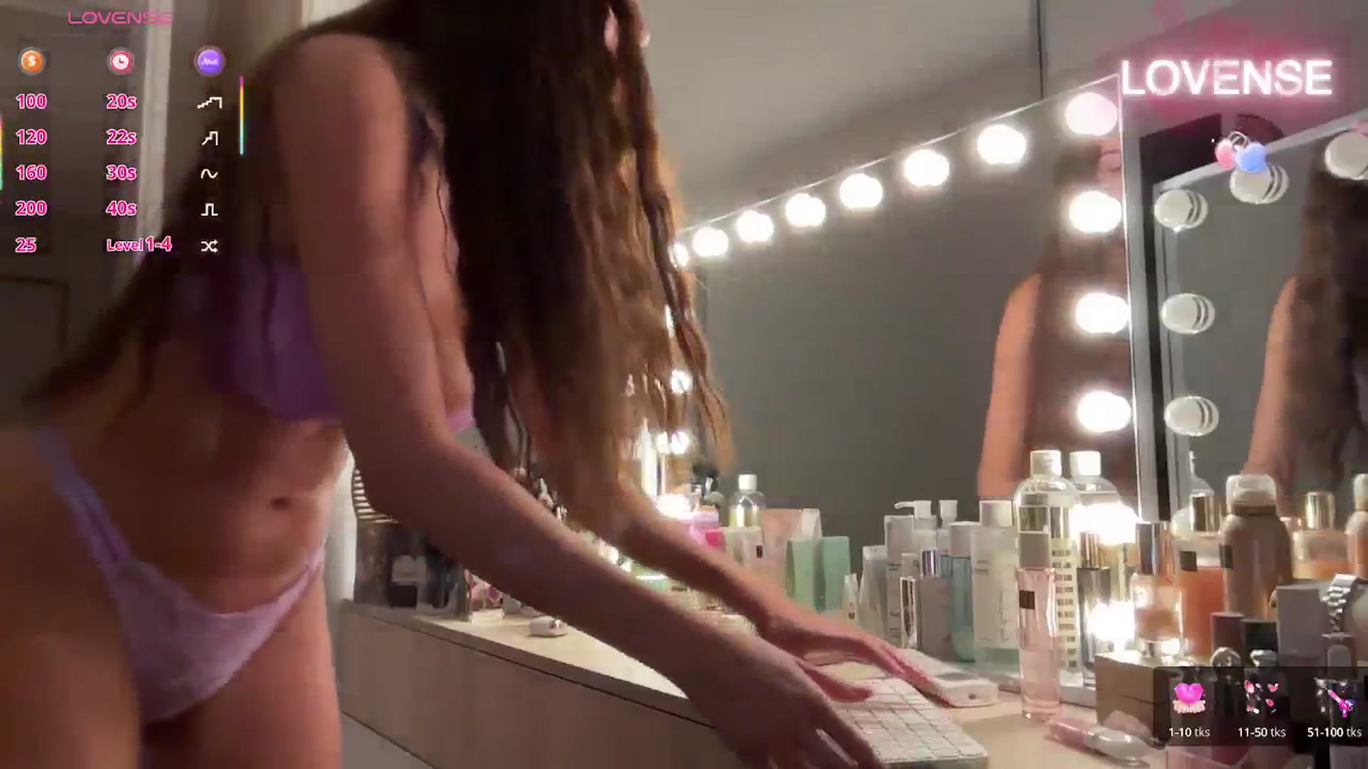 Gallery image thumbnail from Serena_Devine's myfreecams stream on, 09/05/2025, 22:47 image 7 of 20